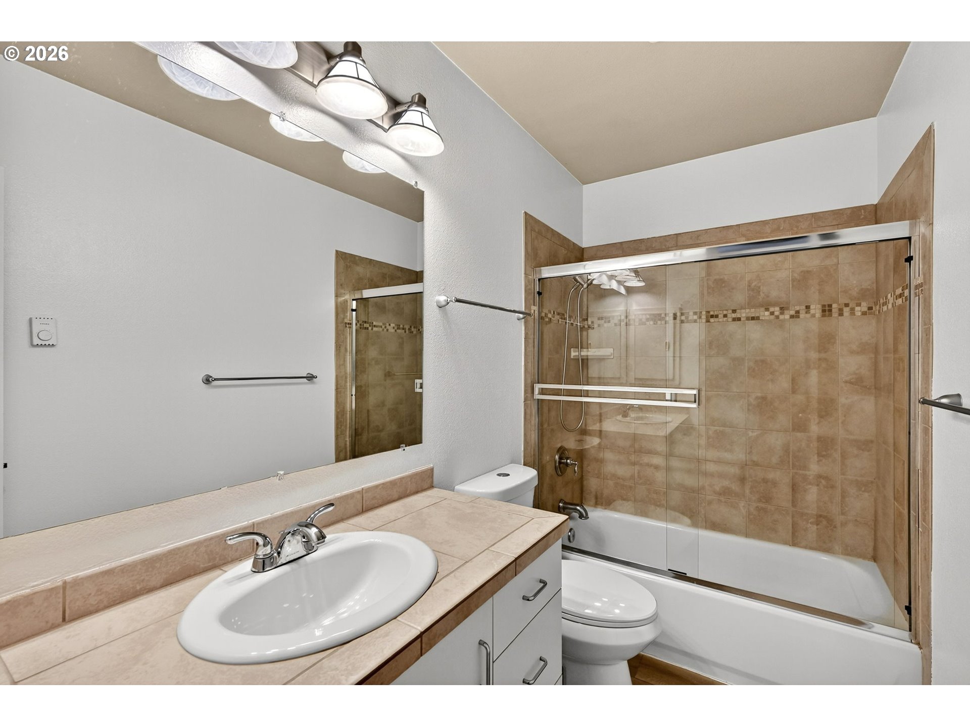 410 Nw Uptown Ter 3-b Property Photo 27