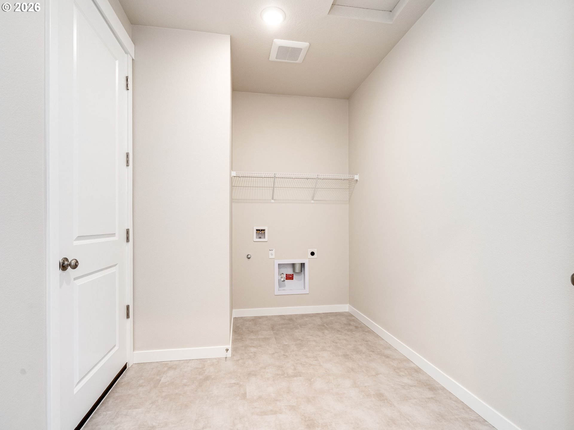 3244 Nightingale Dr Property Photo 10