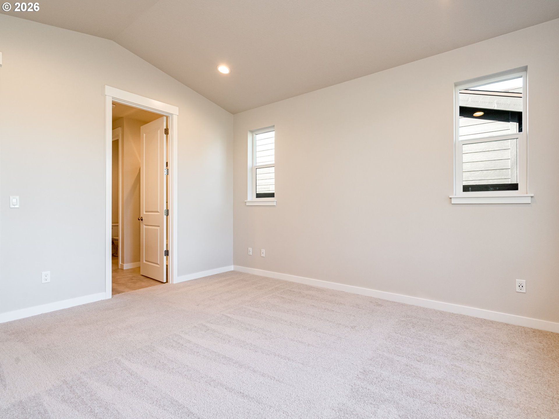 3244 Nightingale Dr Property Photo 26