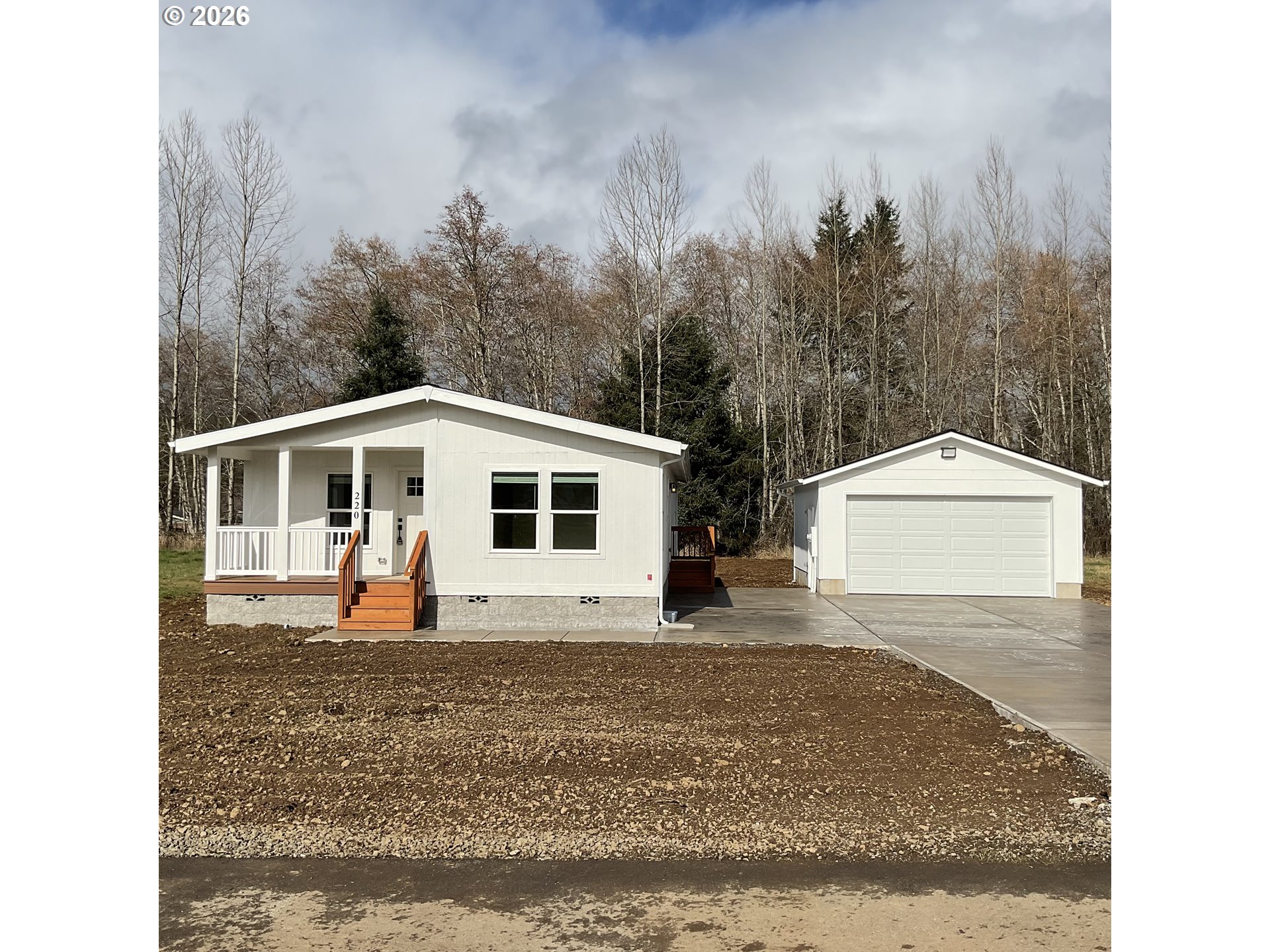 220 Chris Rd Property Photo 1