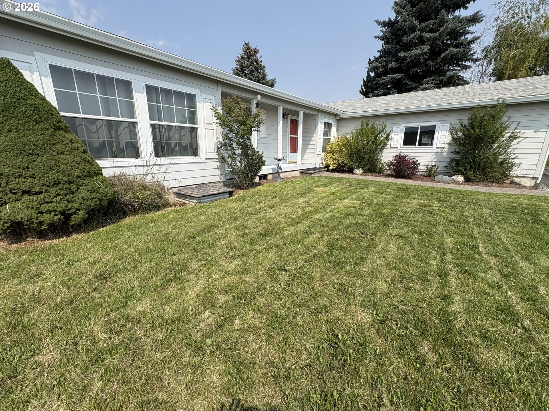 206 Autim St Property Photo 2