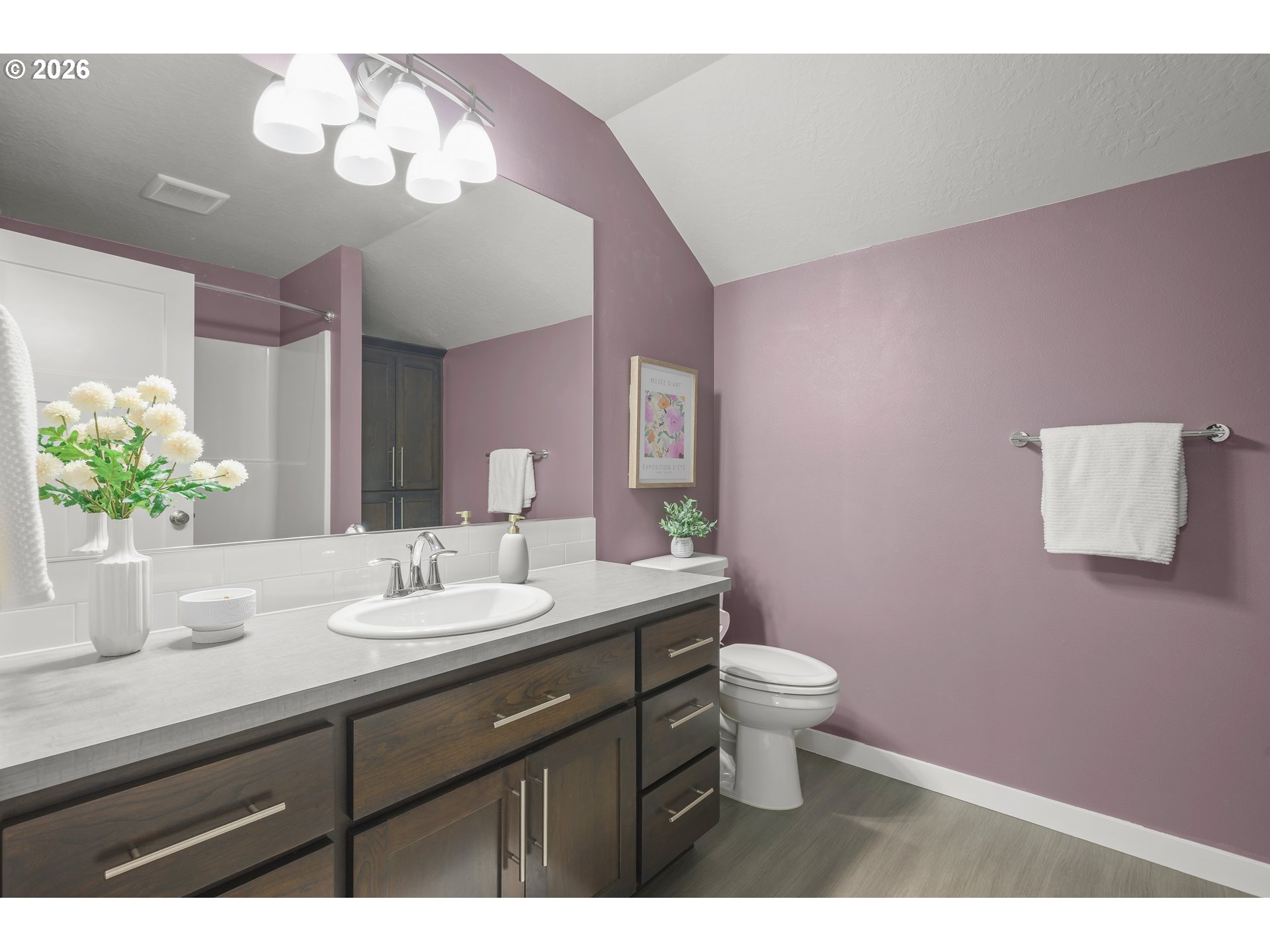 4417 Wendover St Property Photo 28