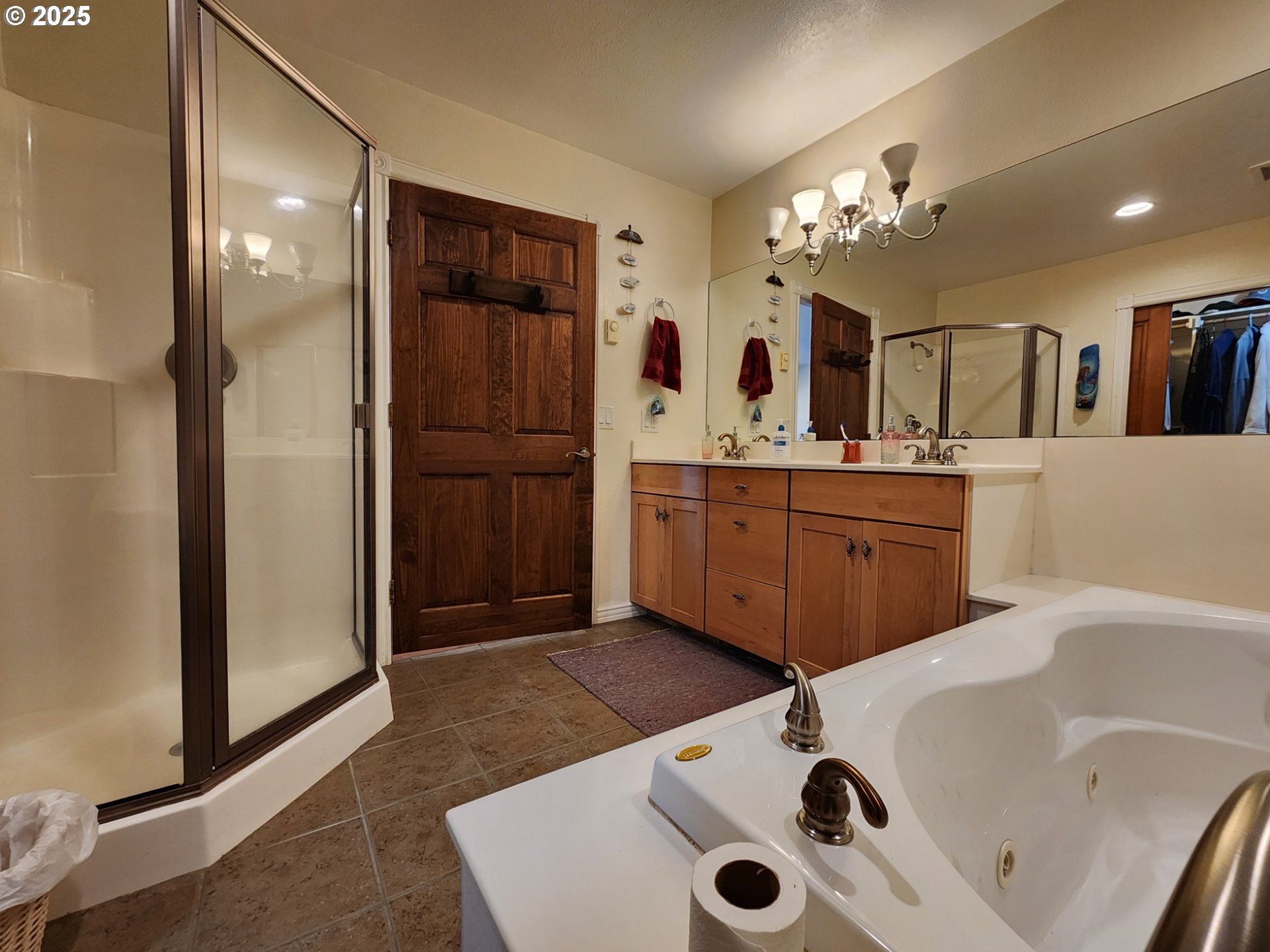1126 Washington St Property Photo 14
