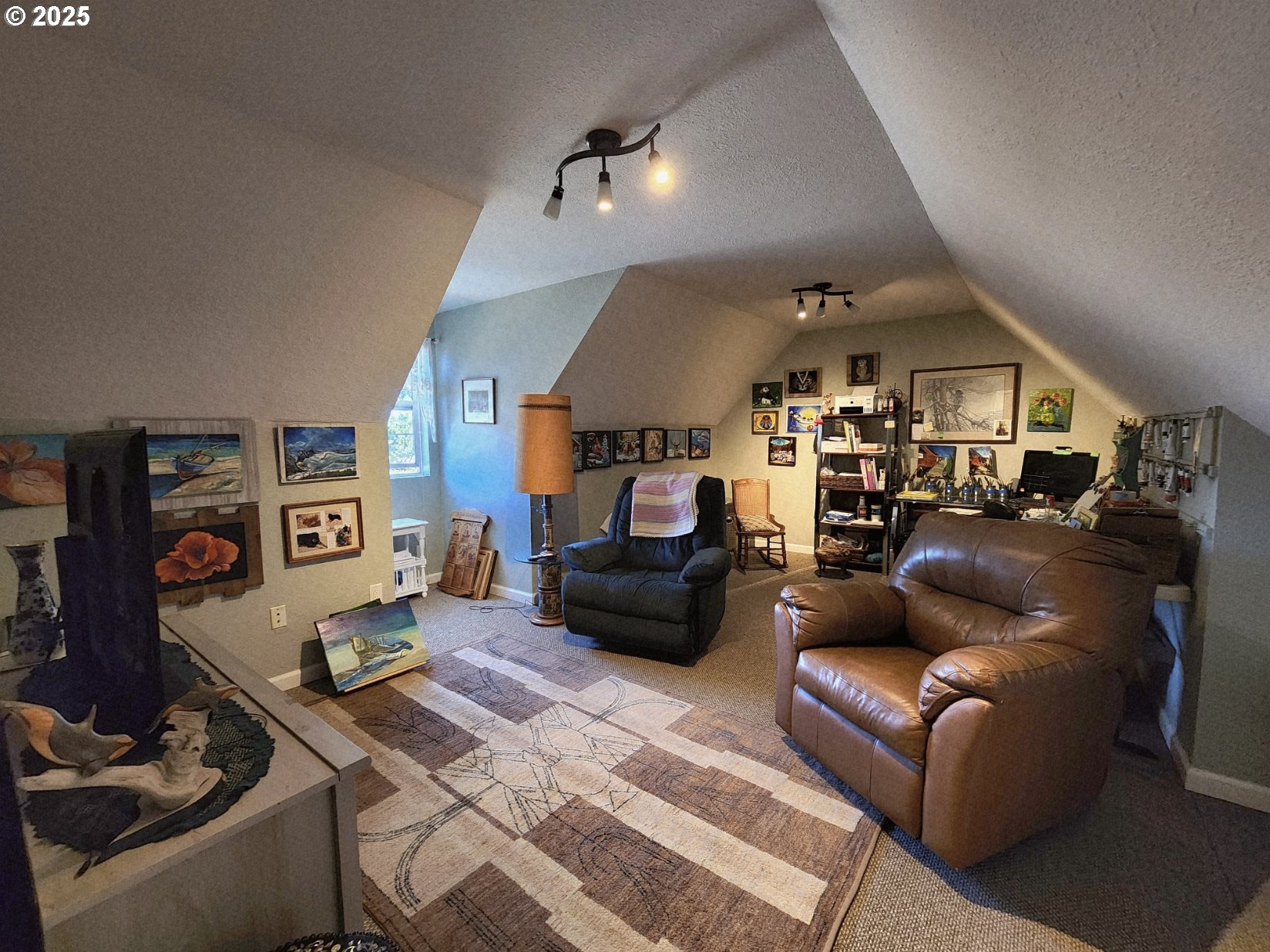 1126 Washington St Property Photo 22