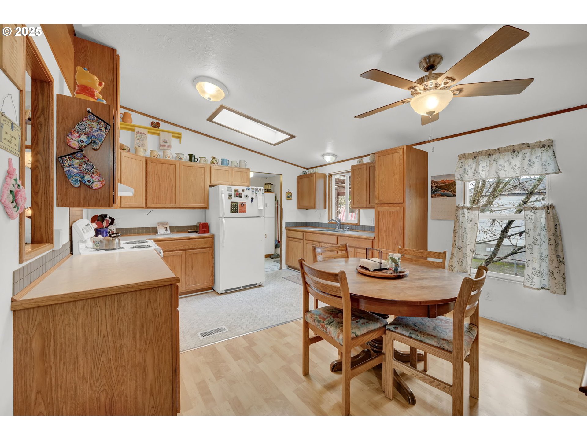 34185 El Roble Ave Property Photo 16