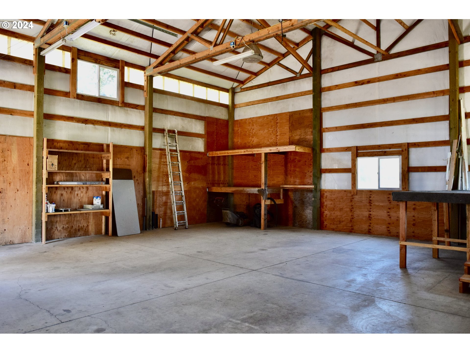 27286 Eighty Acres Rd Property Photo 23