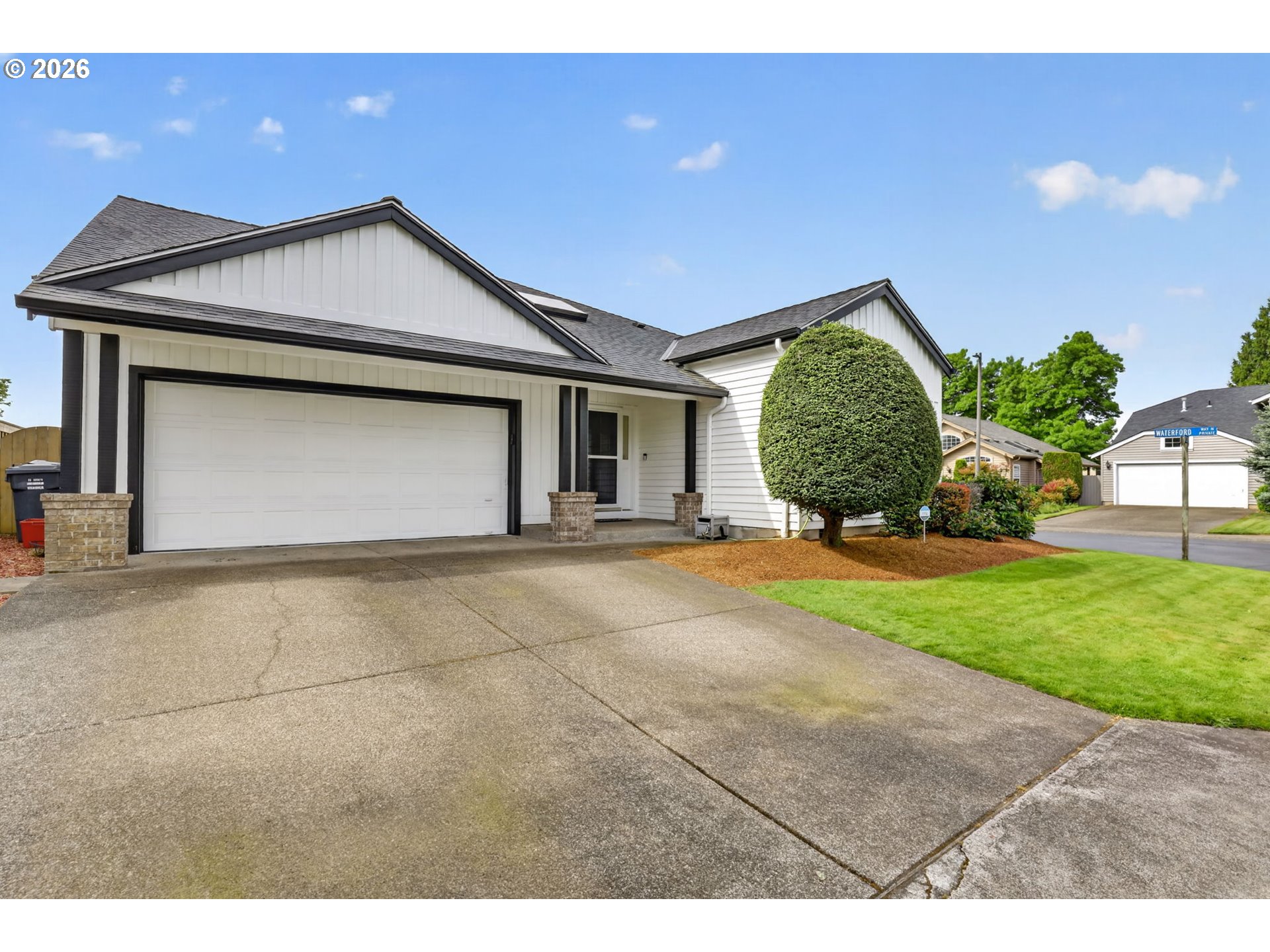 5883 Westlake Loop Property Photo 3