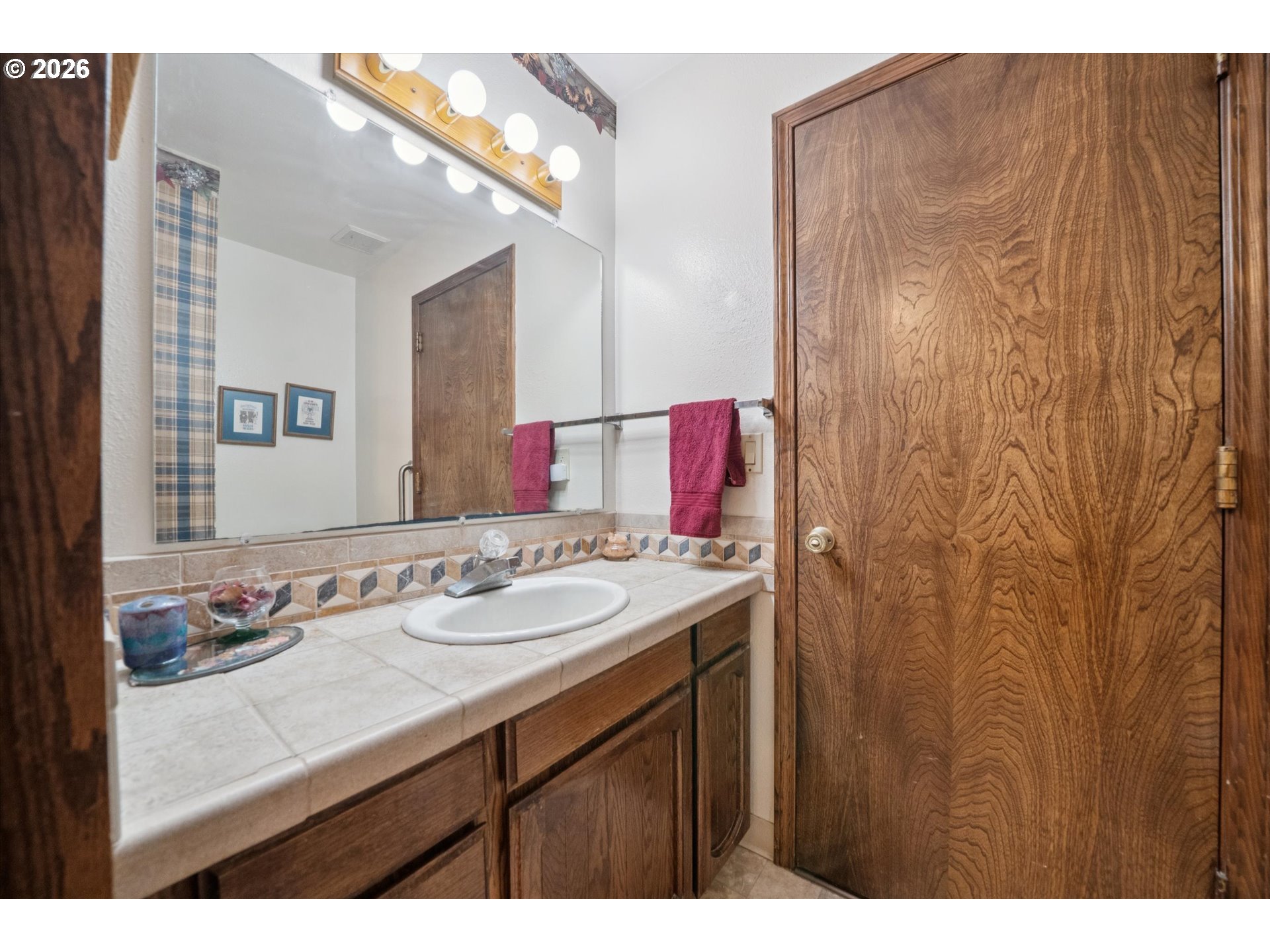 12834 Ehlen Rd Property Photo 17