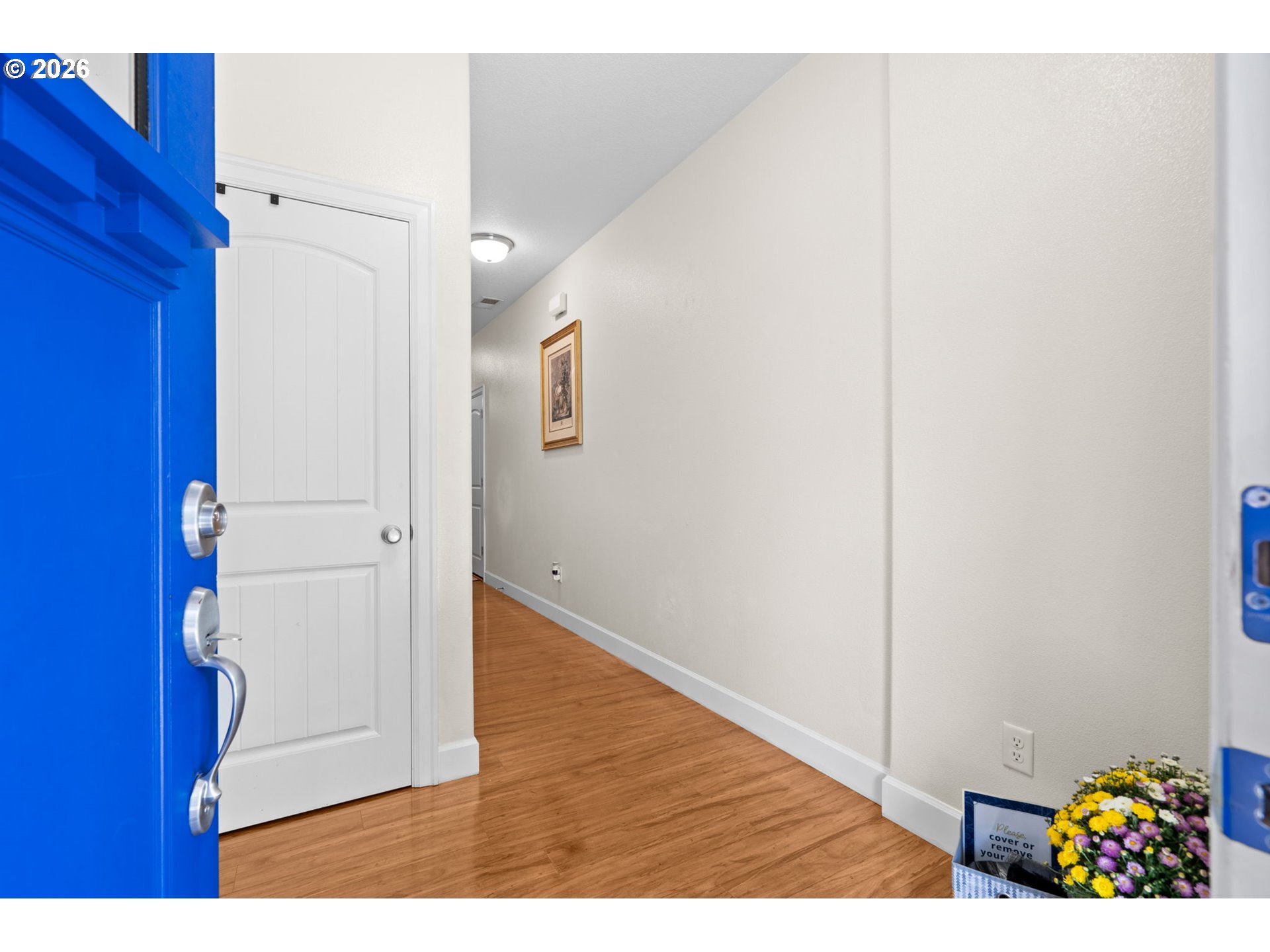 37989 Killarney St Property Photo 5