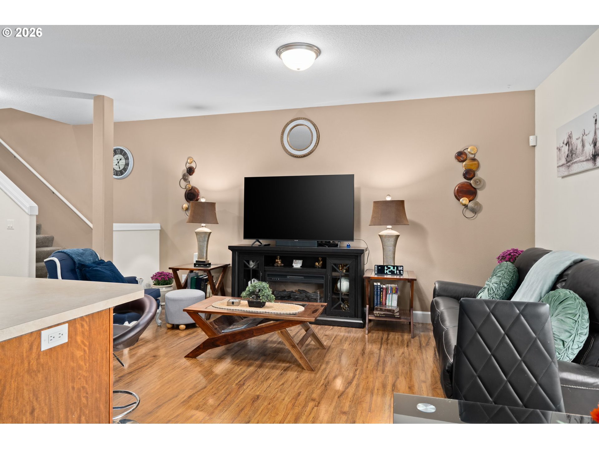 37989 Killarney St Property Photo 13