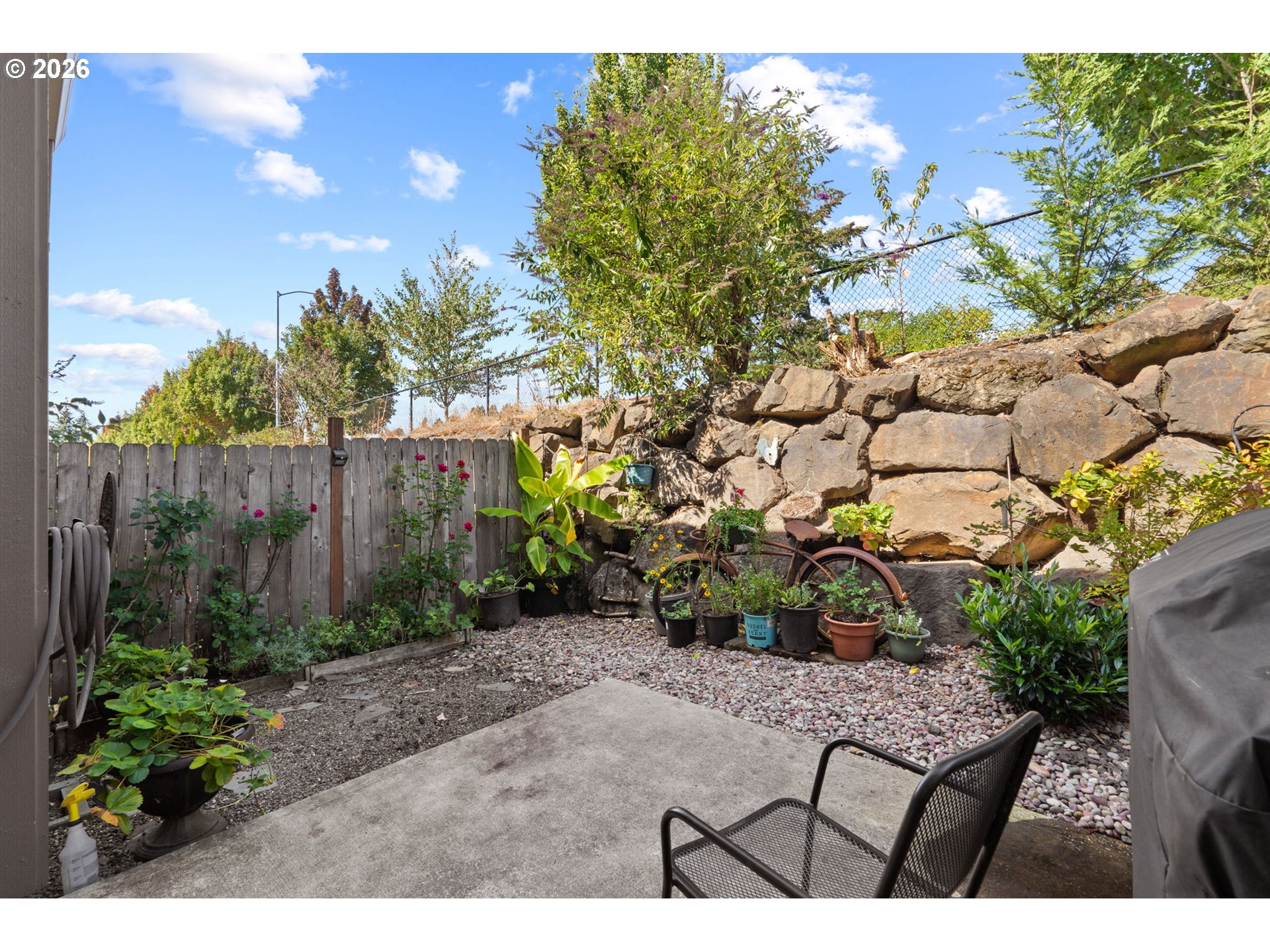 37989 Killarney St Property Photo 26