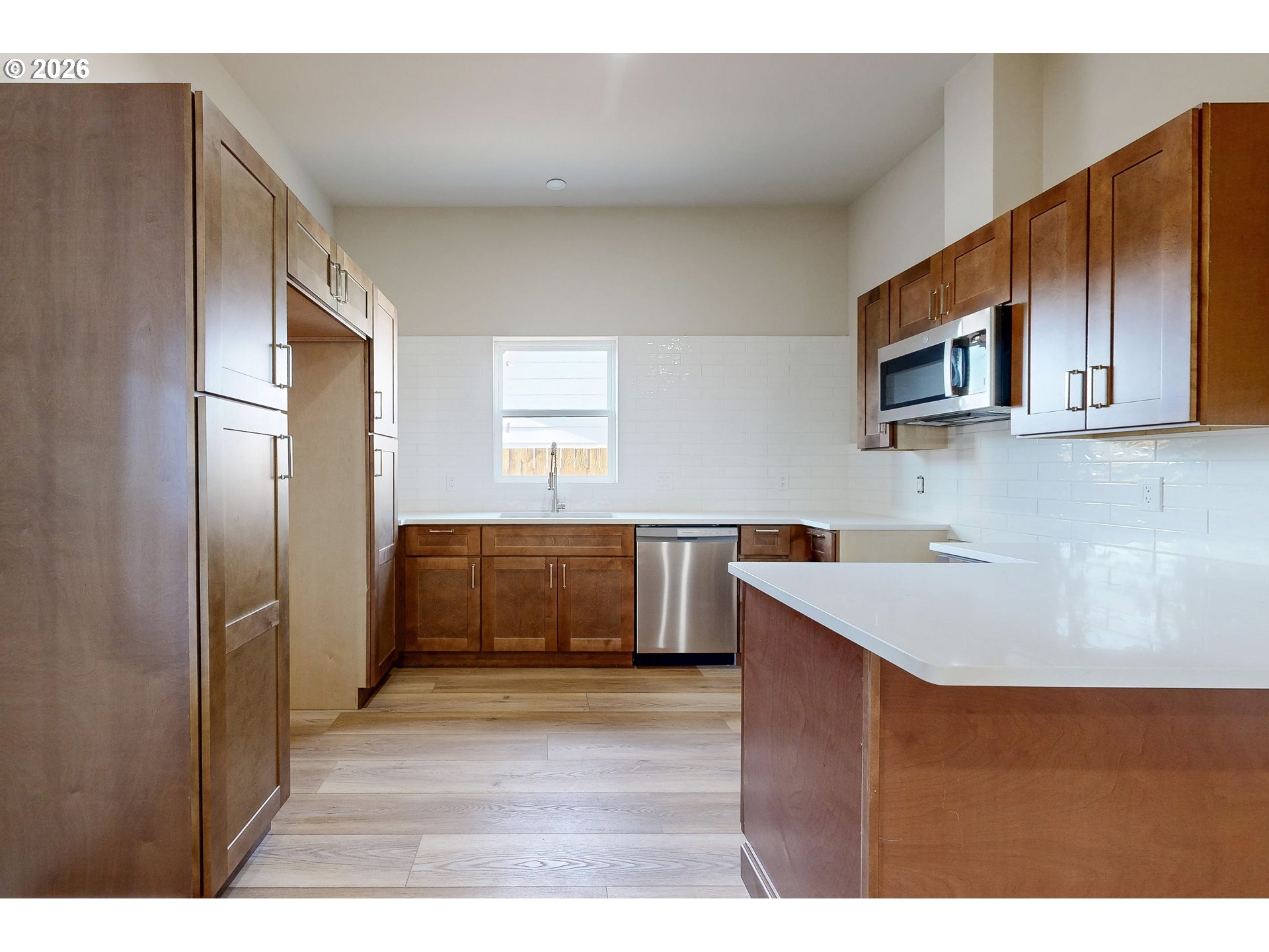 1211 Chestnut St Property Photo 6