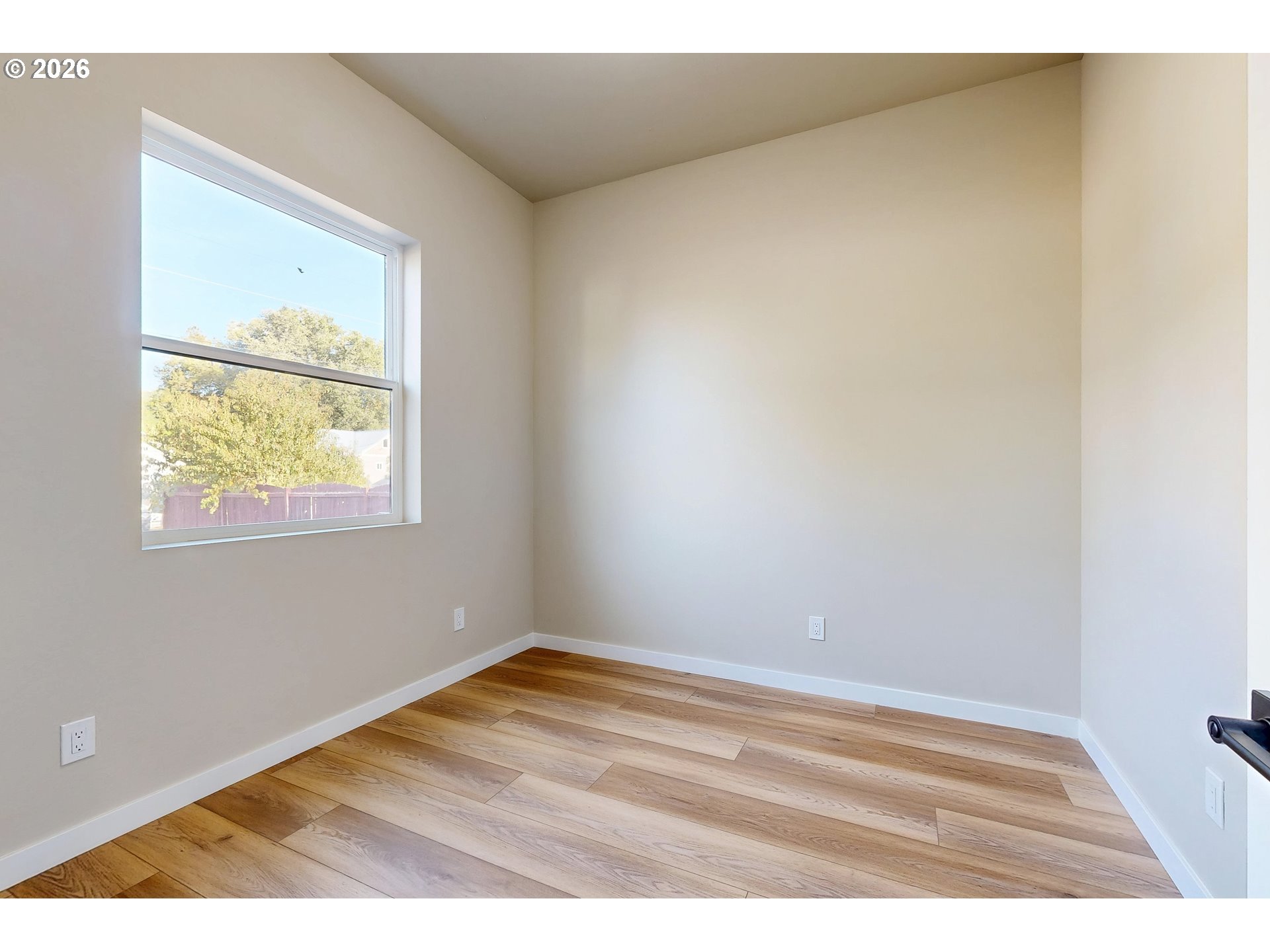 1211 Chestnut St Property Photo 14