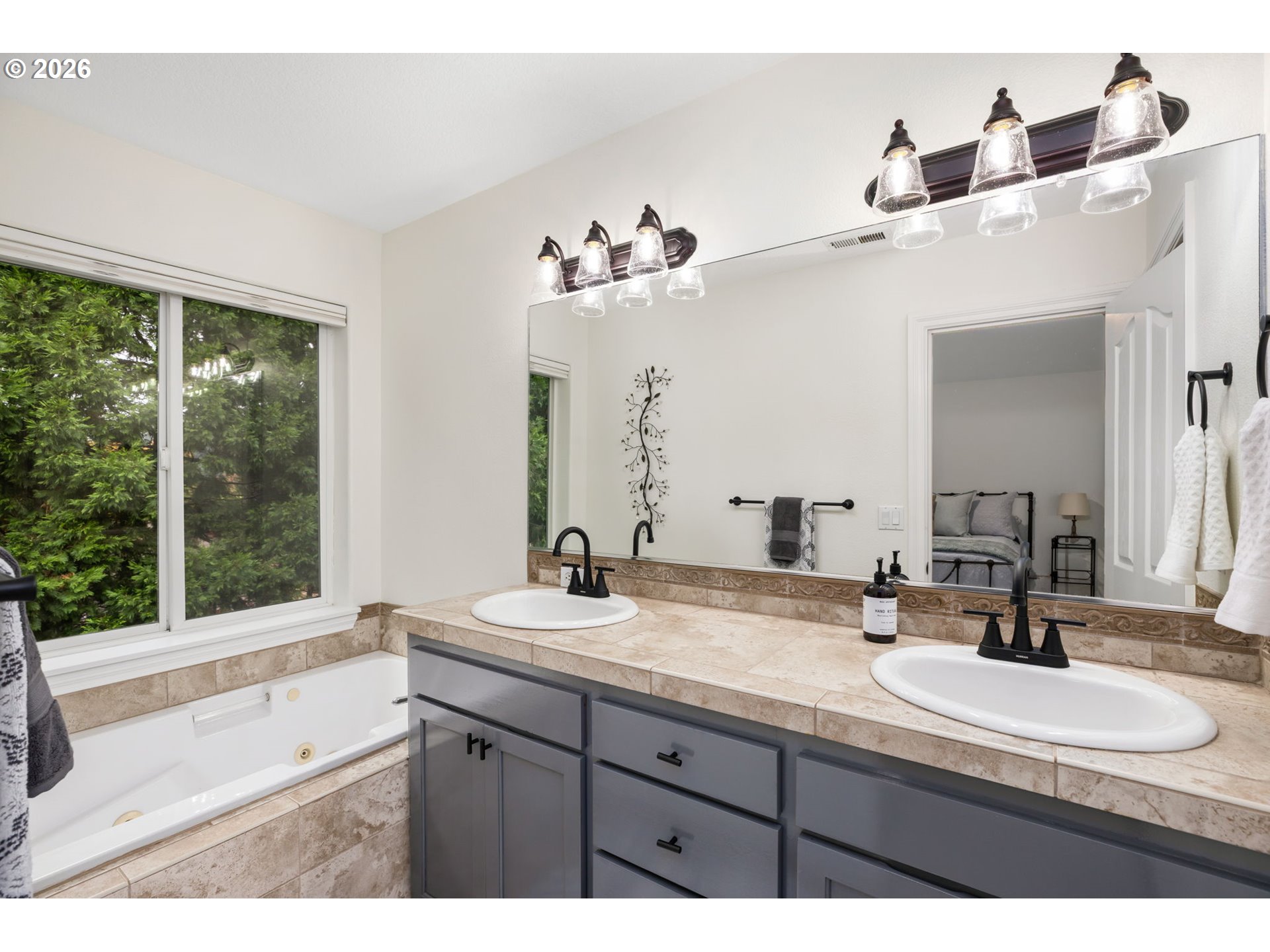 19485 Hummingbird Loop Property Photo 27