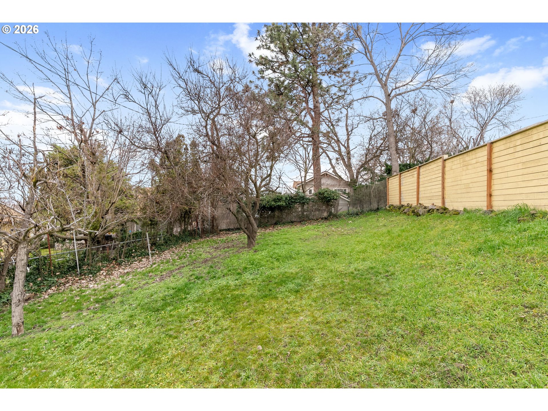 1108 Myrtle St Property Photo 2