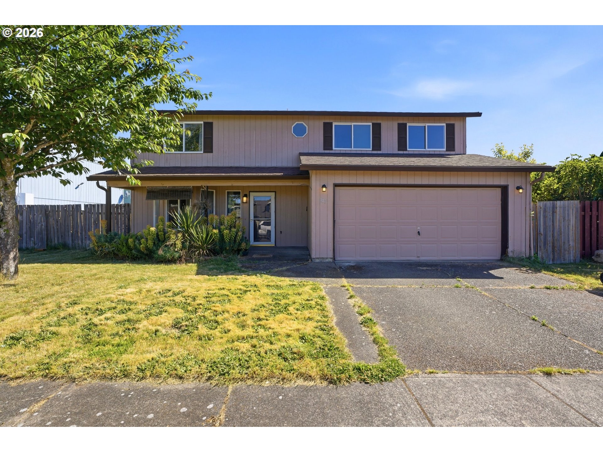 147 E Fir Dr Property Photo 1