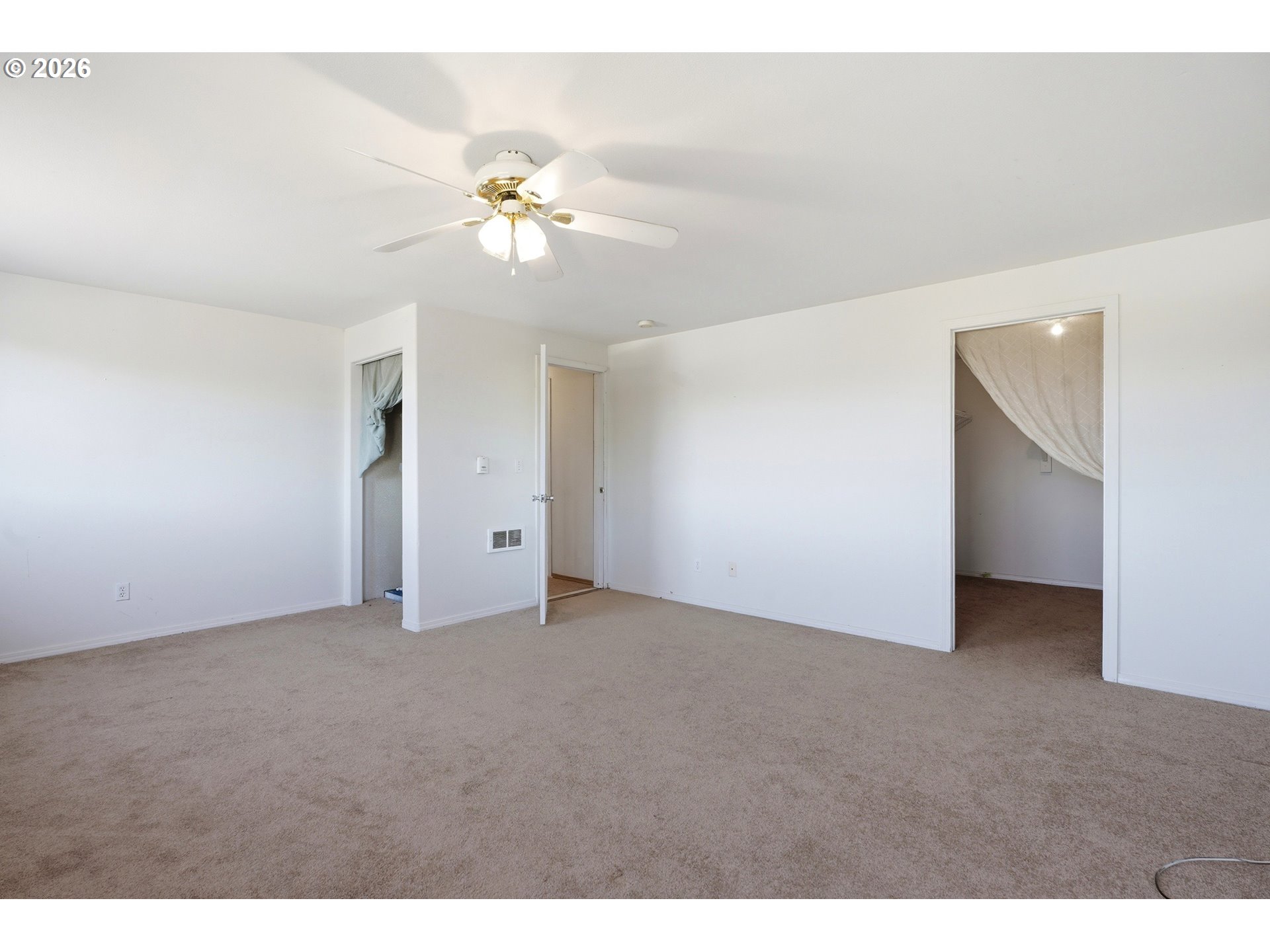 147 E Fir Dr Property Photo 34
