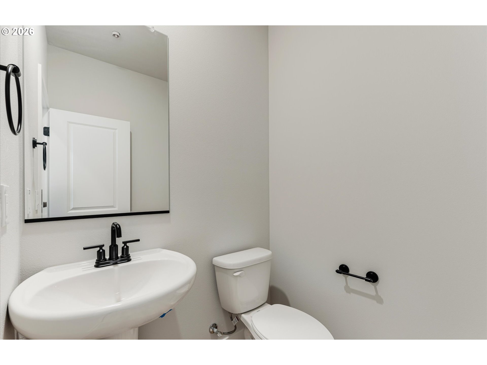 374 W Maple St Property Photo 15