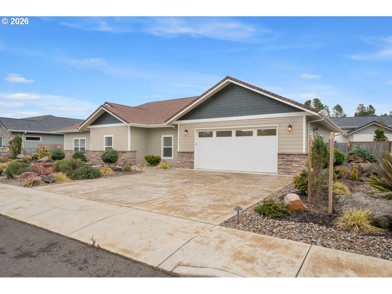 4080 Caddington Ln Property Photo 3