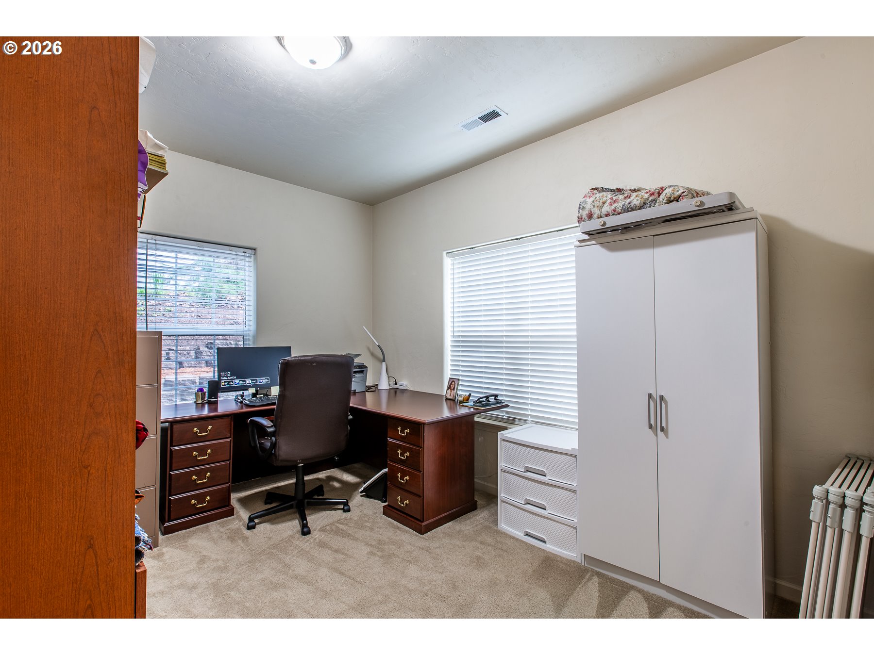 2737 Hallmark Ln Property Photo 6