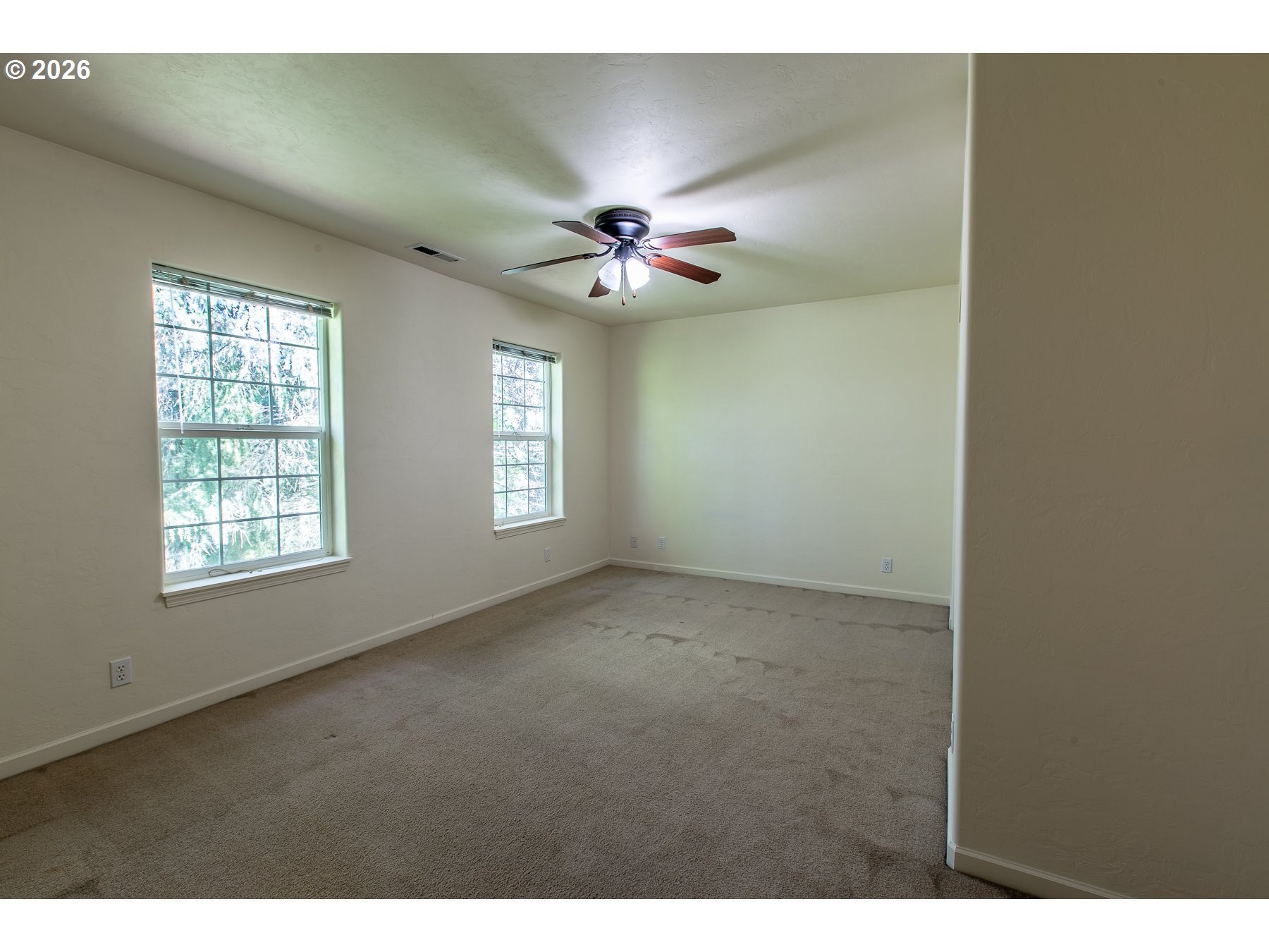 2737 Hallmark Ln Property Photo 23