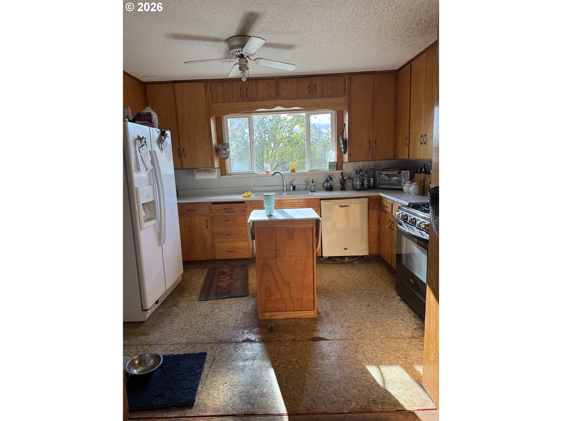 29320 S Beavercreek Rd Property Photo 8
