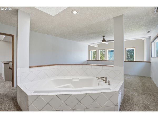 903 Ne Sunset Ct Property Photo 35