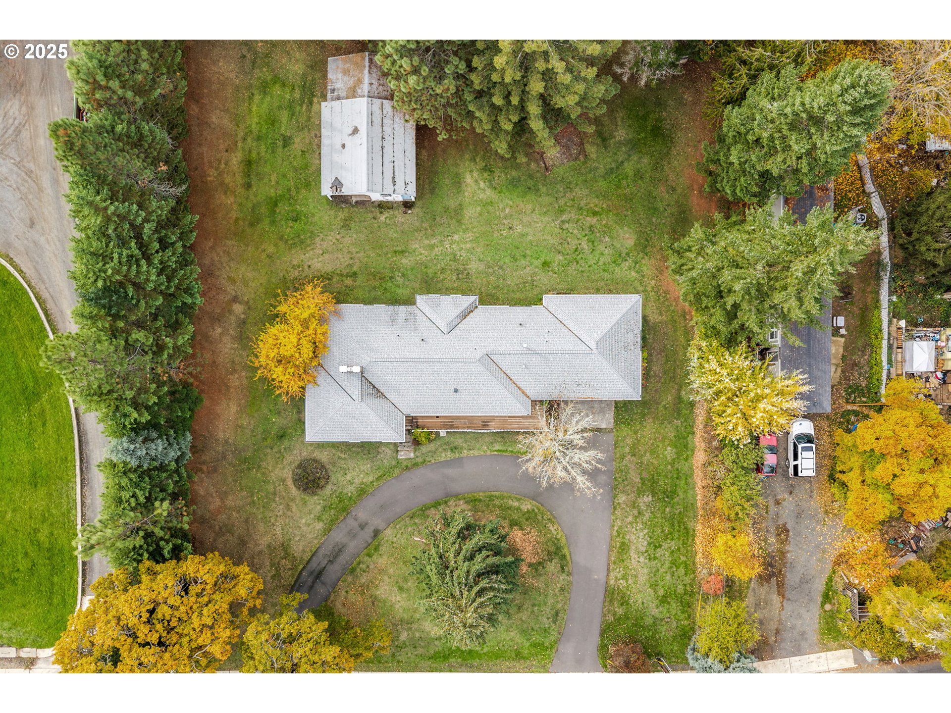 1412 N Main Ave Property Photo 4