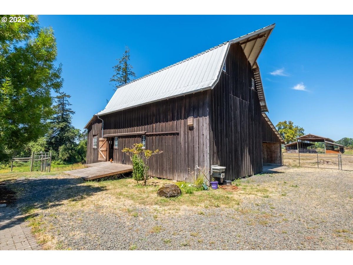11255 Kroenig Rd Property Photo 31