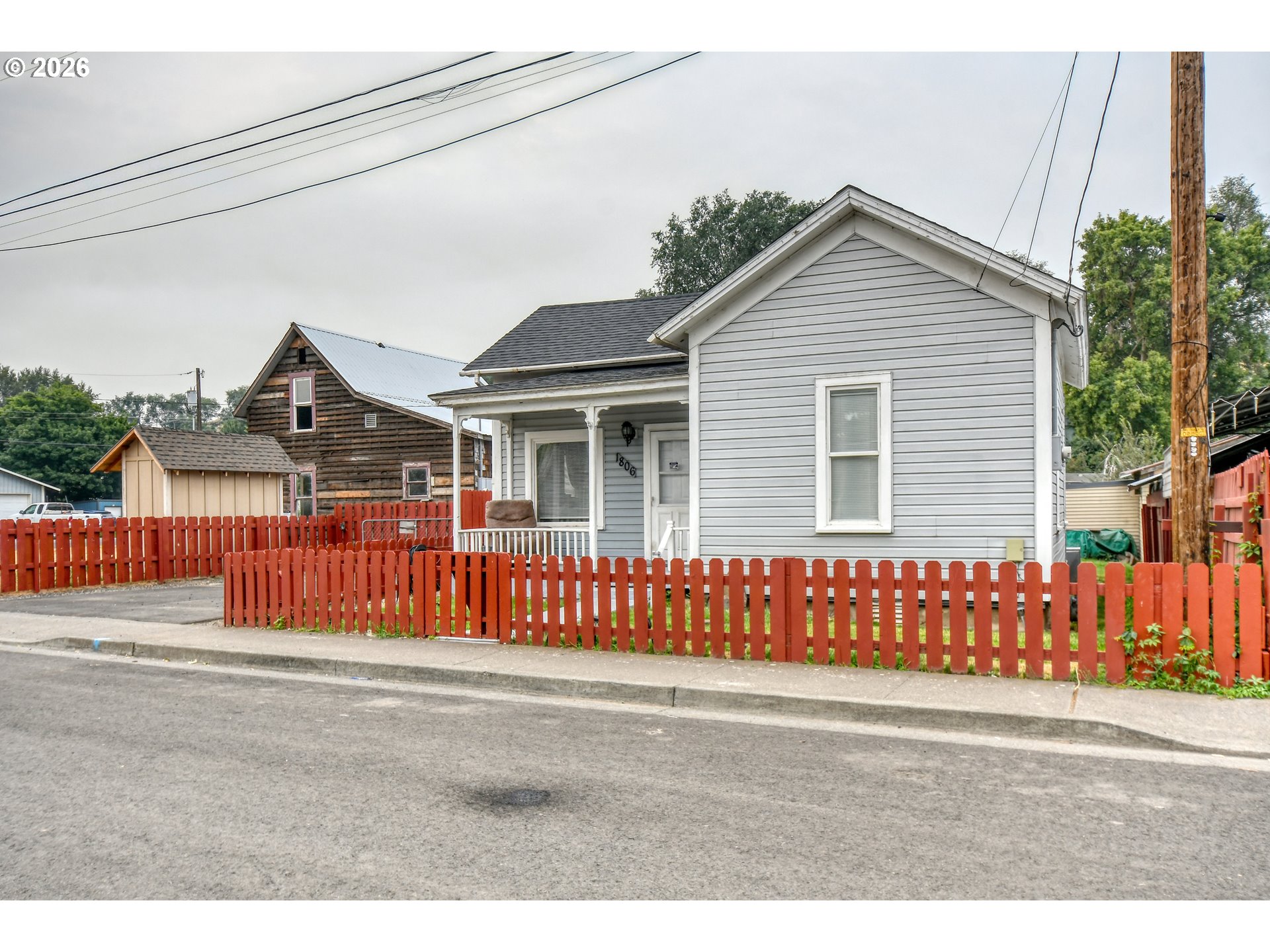 1806 Se Byers Pl Property Photo 3