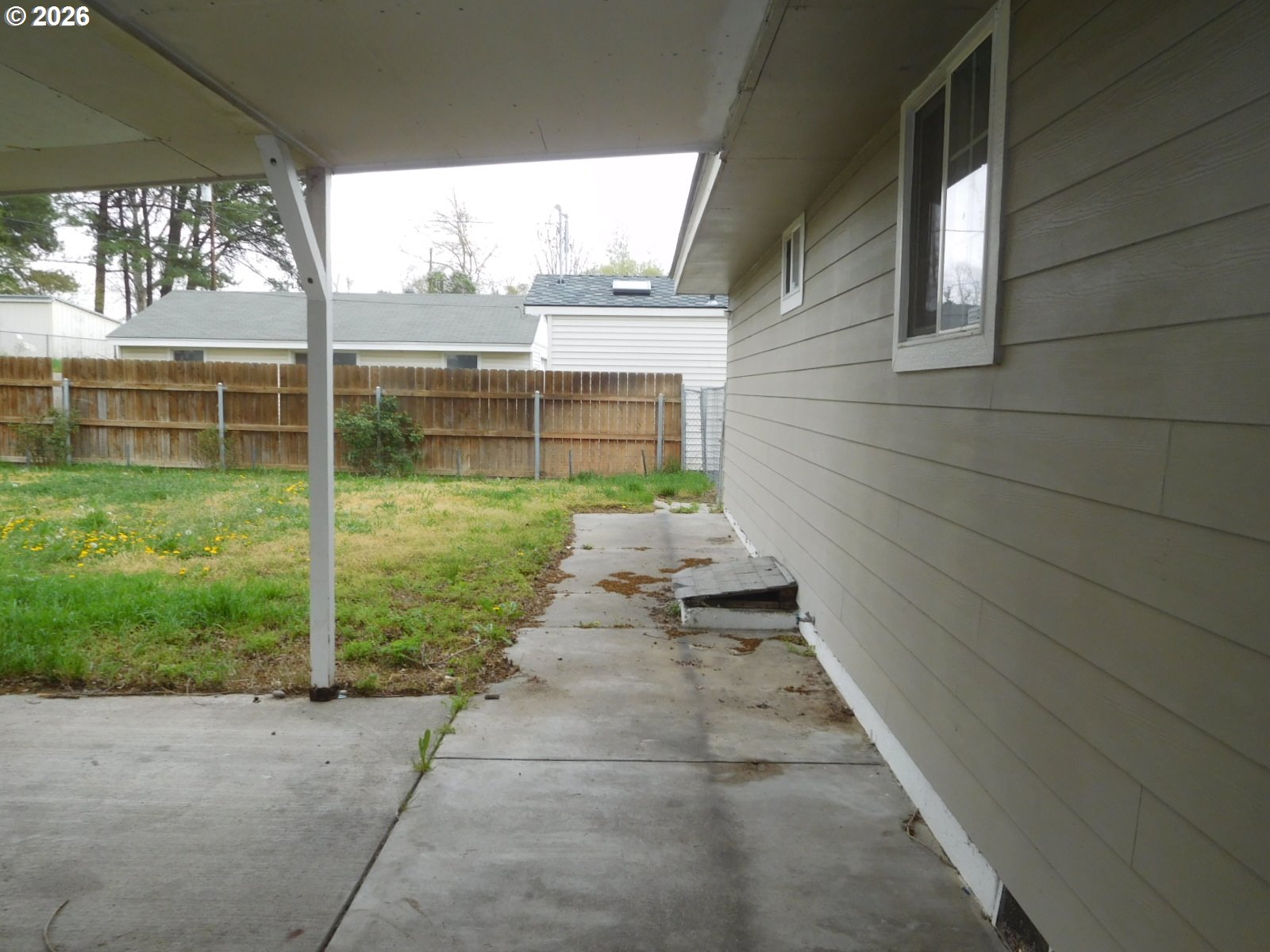 850 W Madrona Ave Property Photo 6
