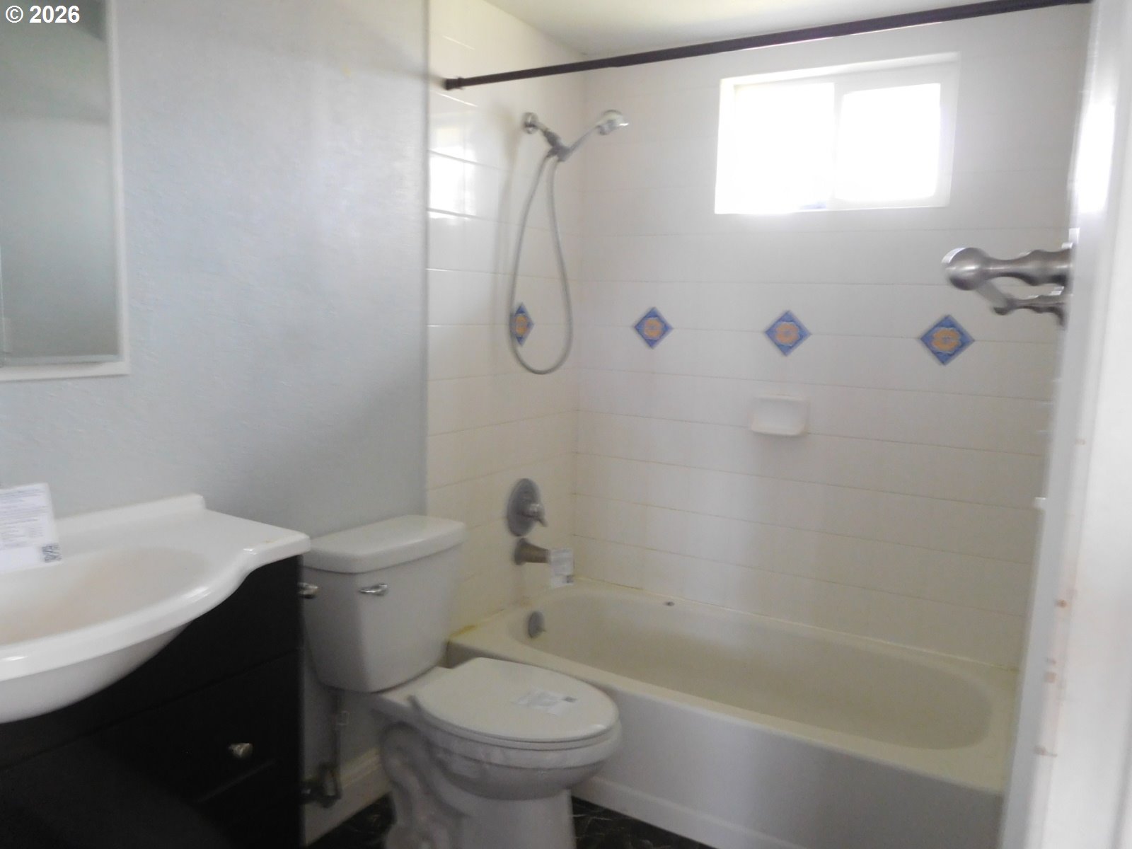 850 W Madrona Ave Property Photo 15