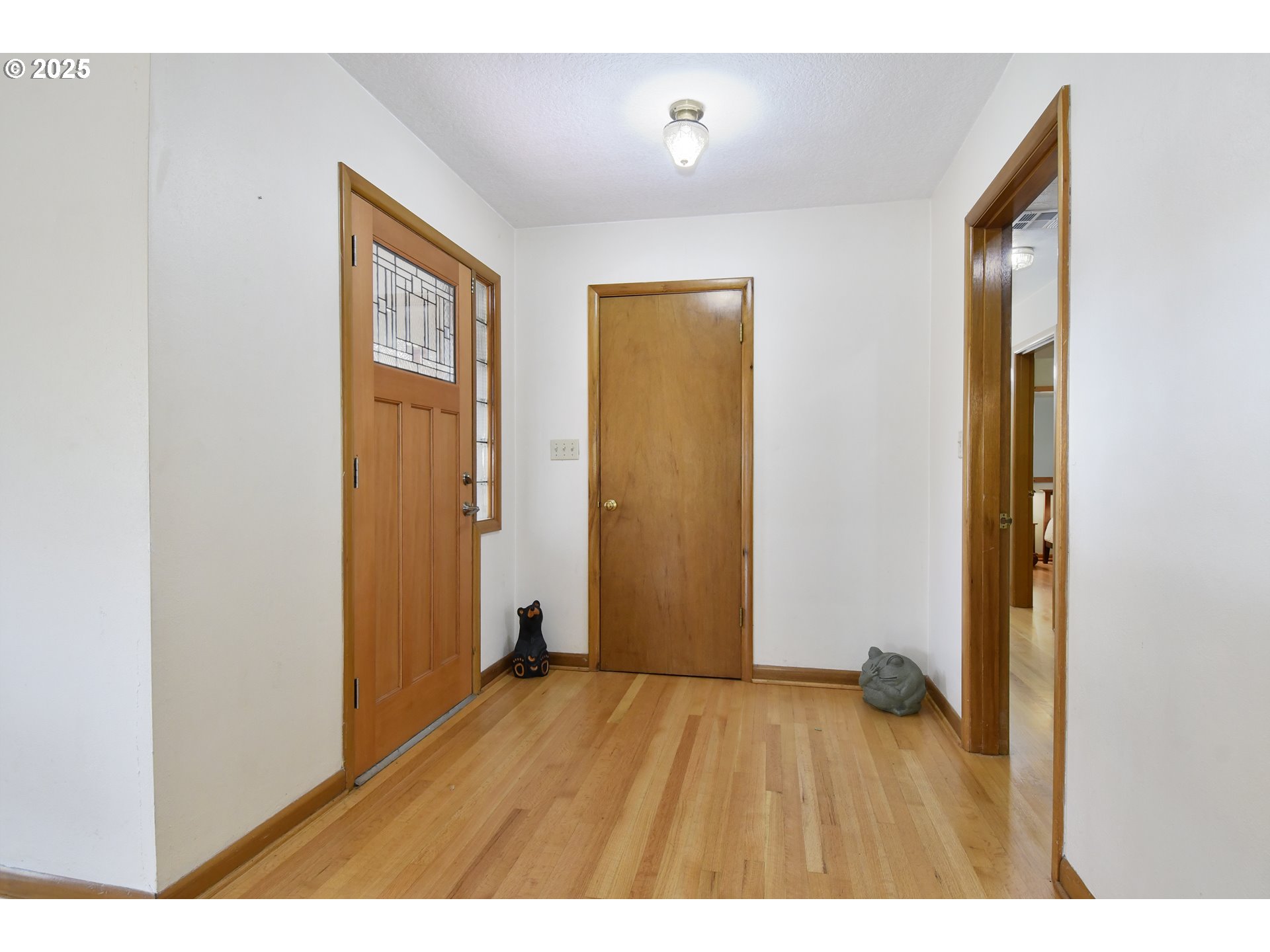 571 Nw Wade St Property Photo 21