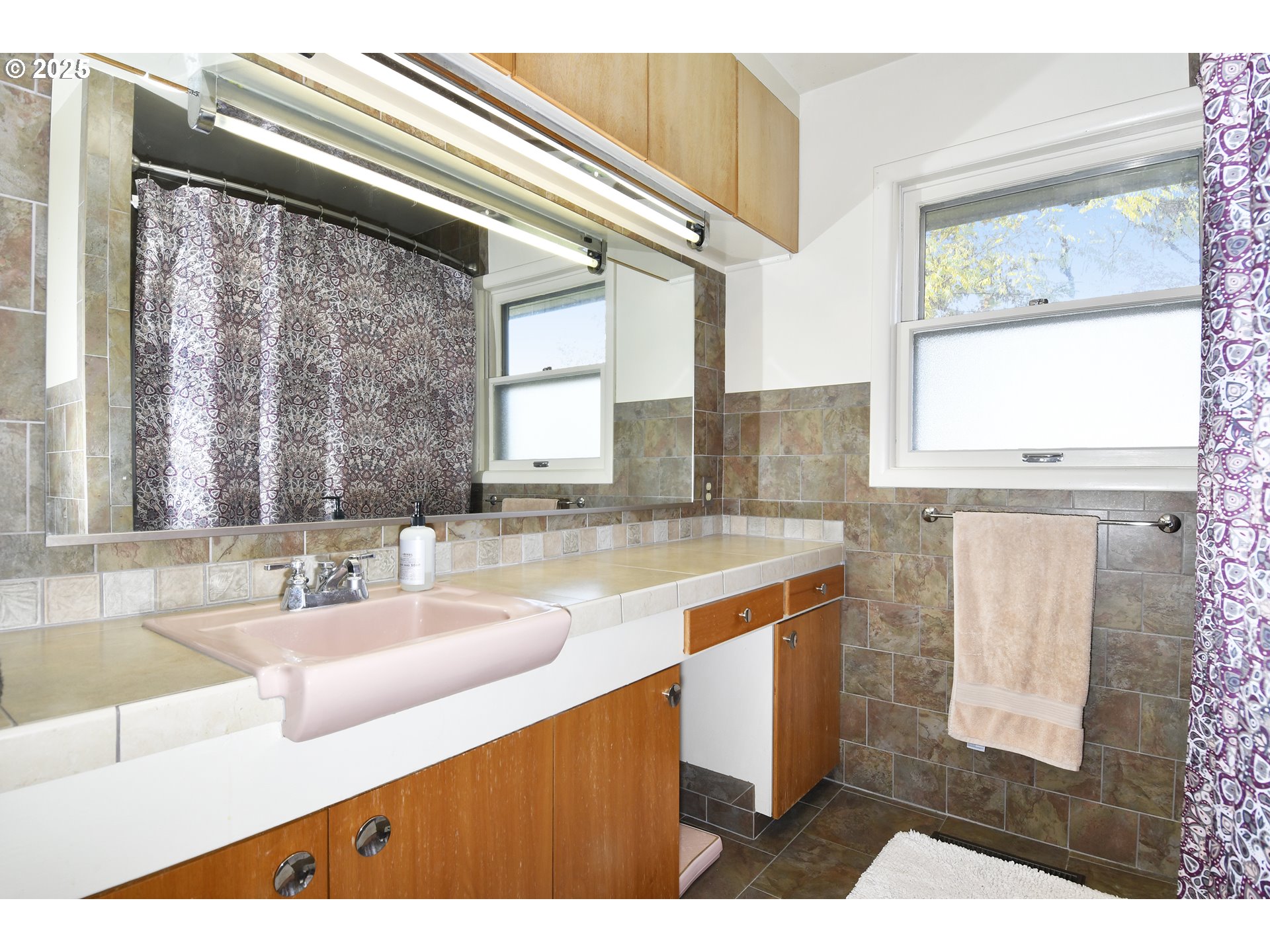 571 Nw Wade St Property Photo 34
