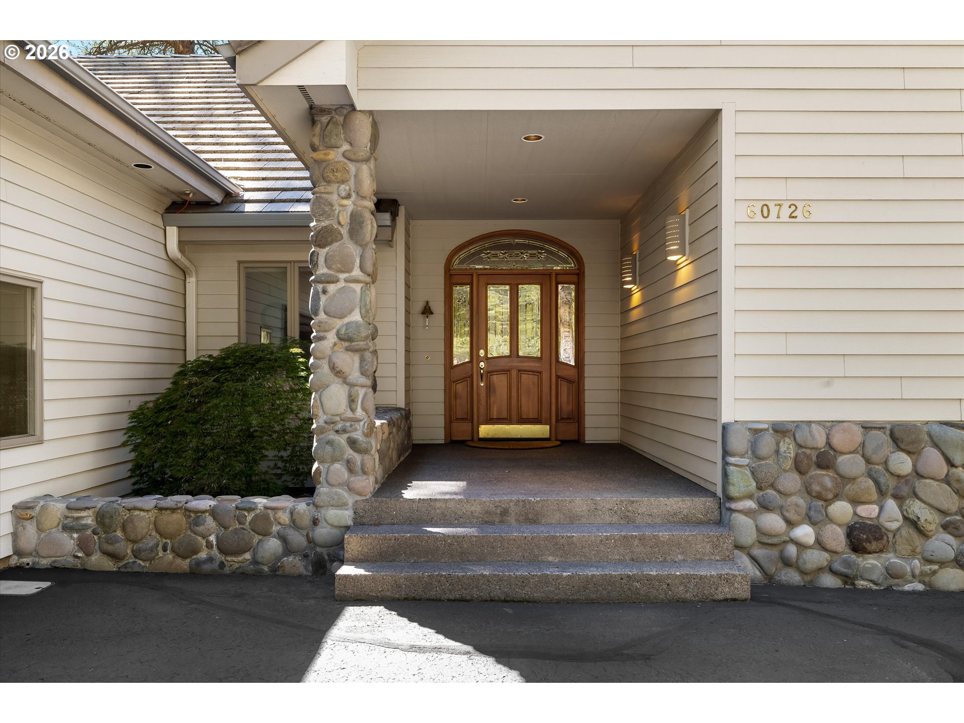 60726 Golf Village Loop Property Photo 2