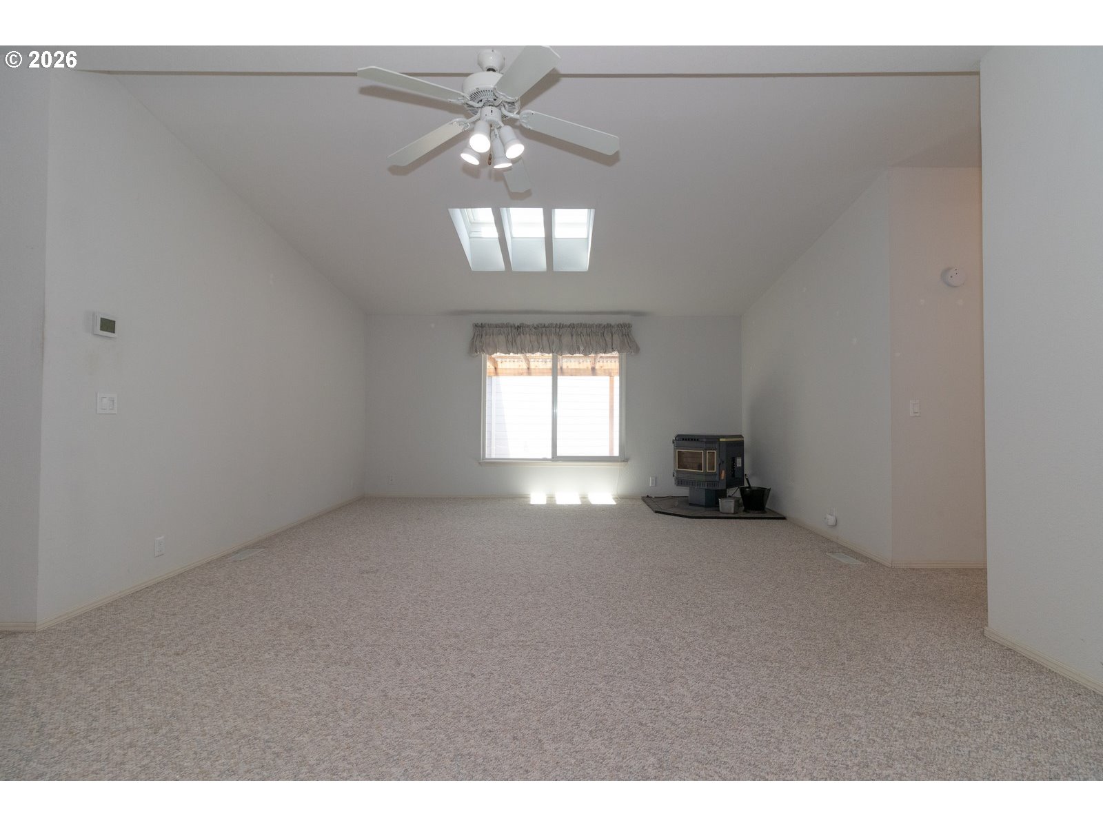 499 Sherwood Loop Property Photo 12