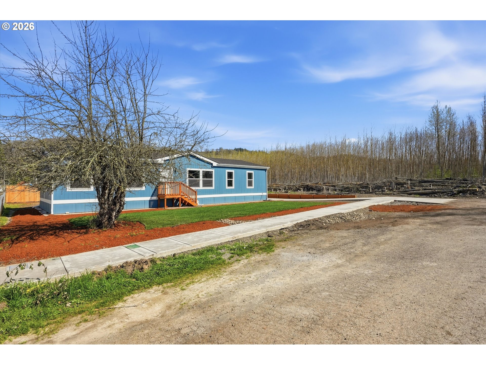 412 Rosedell St Property Photo 5