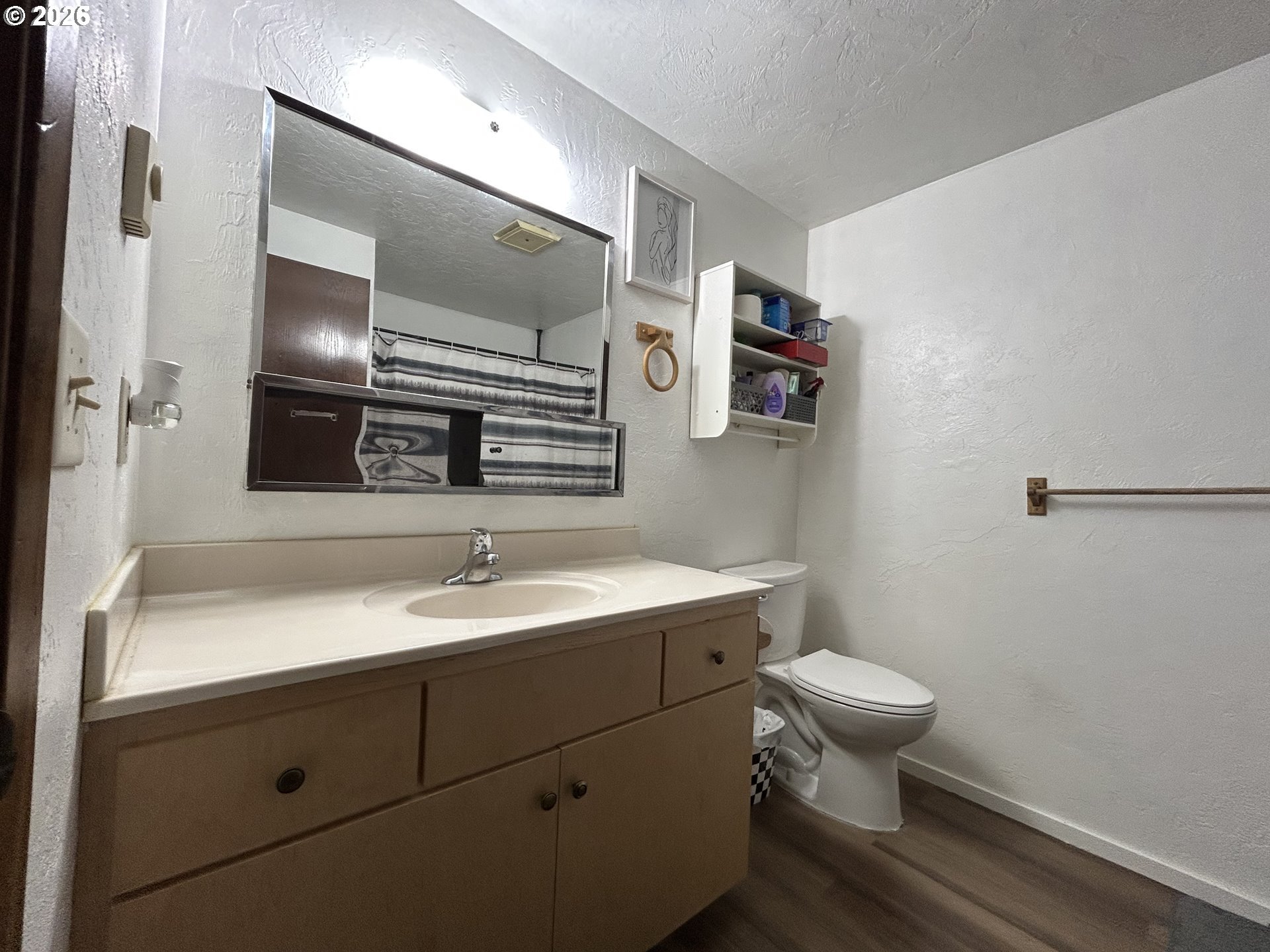 5495 A Units 69-72 St Property Photo 8