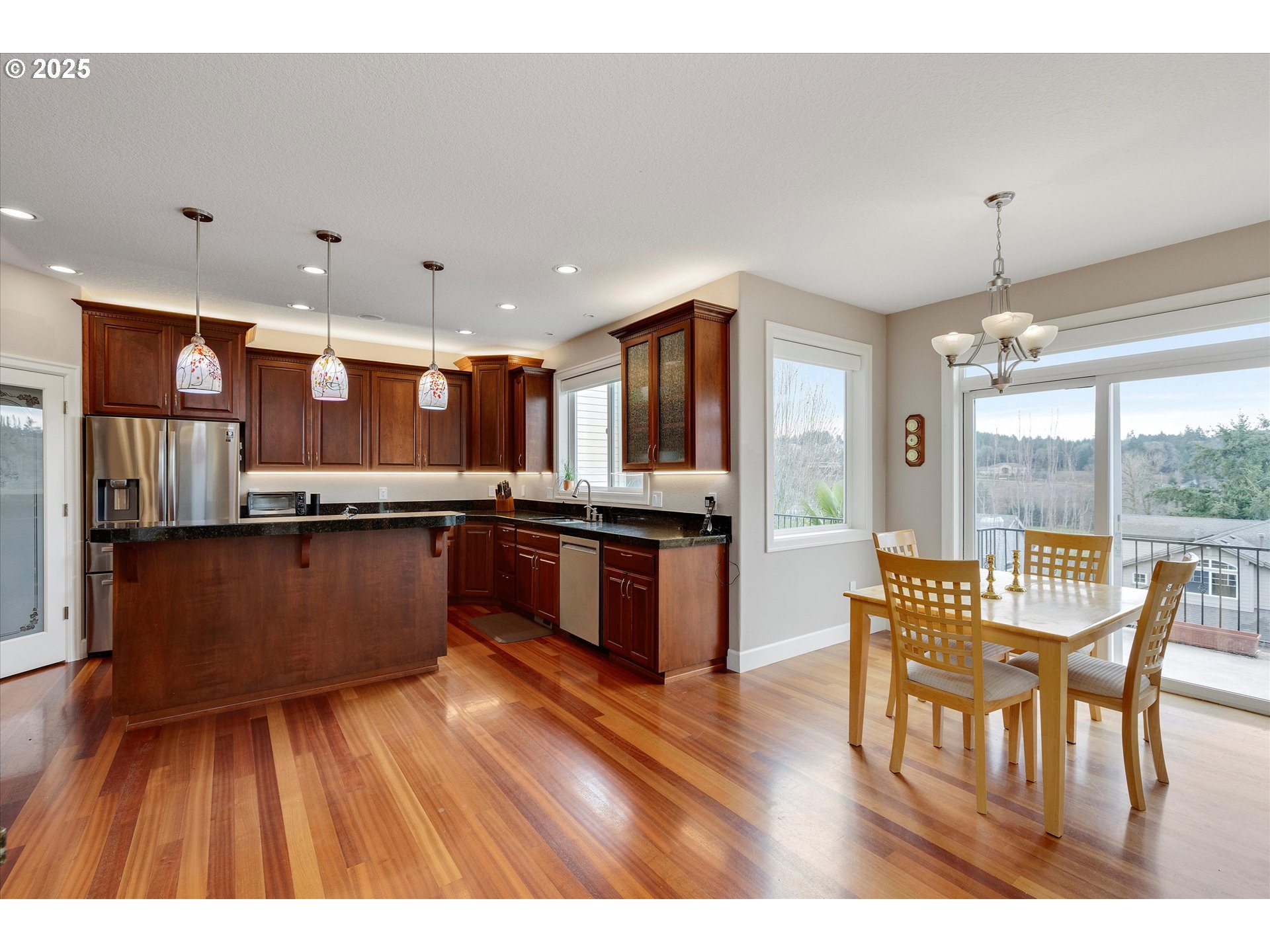 620 Inverness Ct Property Photo 17