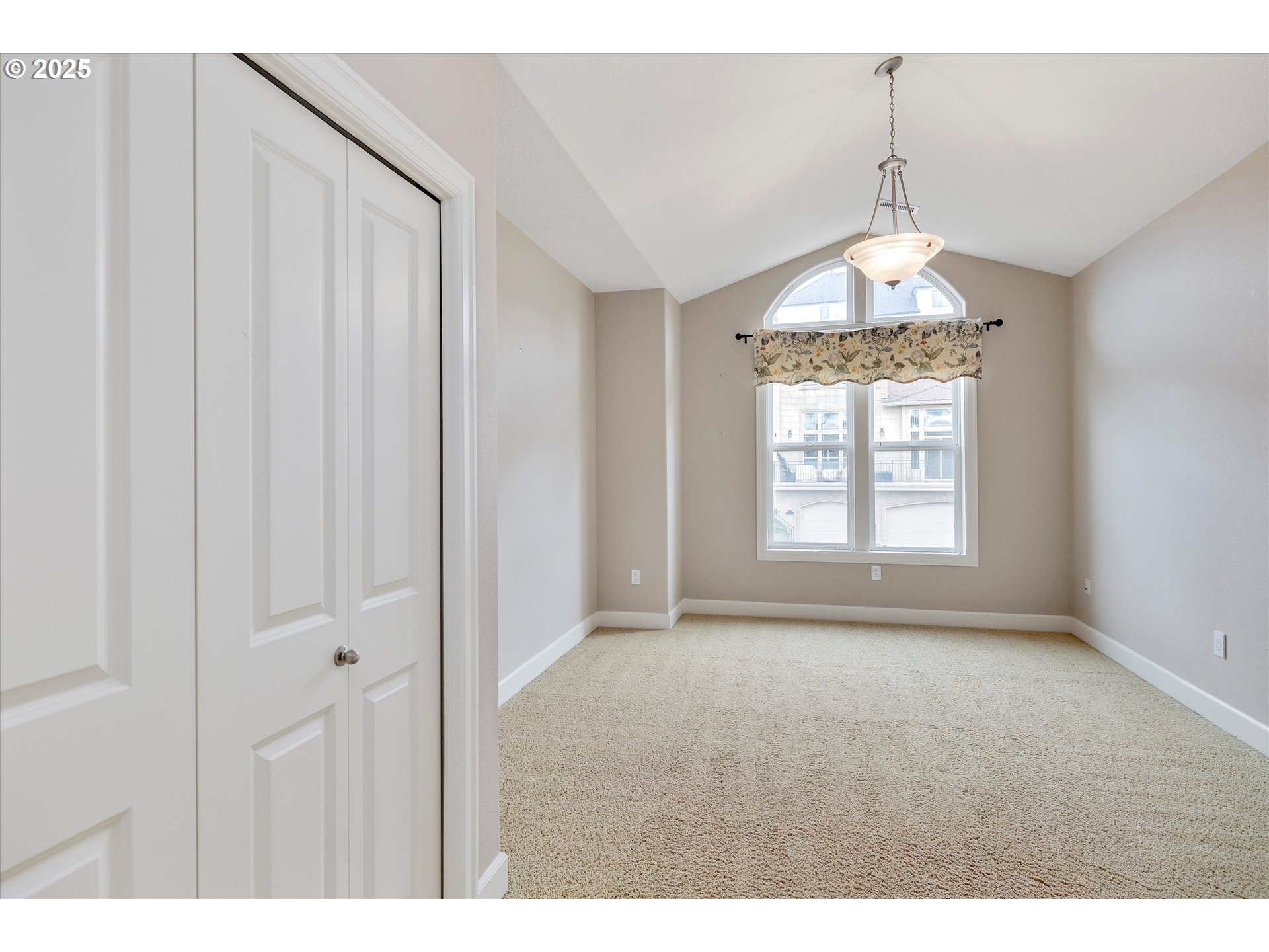 620 Inverness Ct Property Photo 33