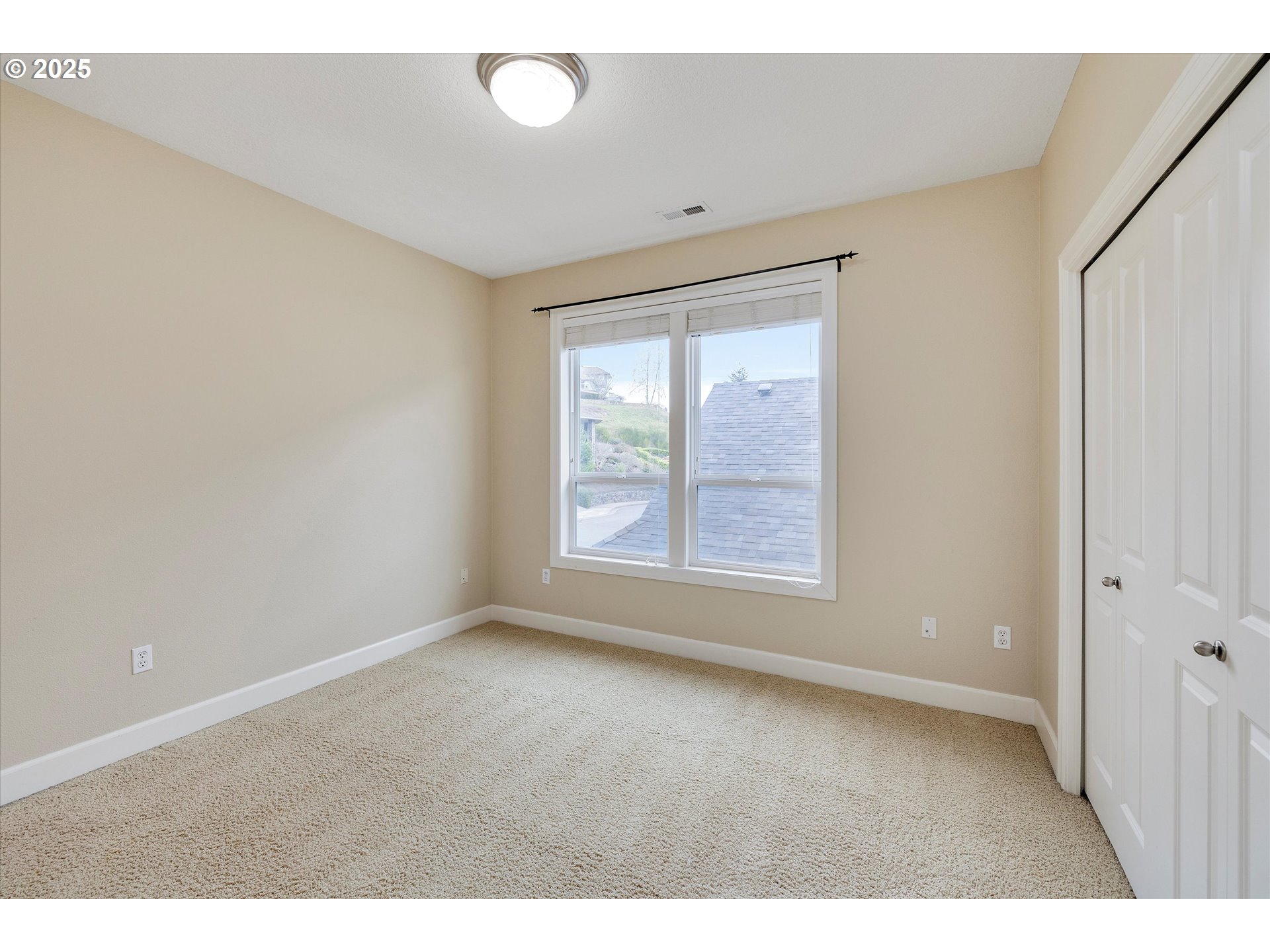 620 Inverness Ct Property Photo 34