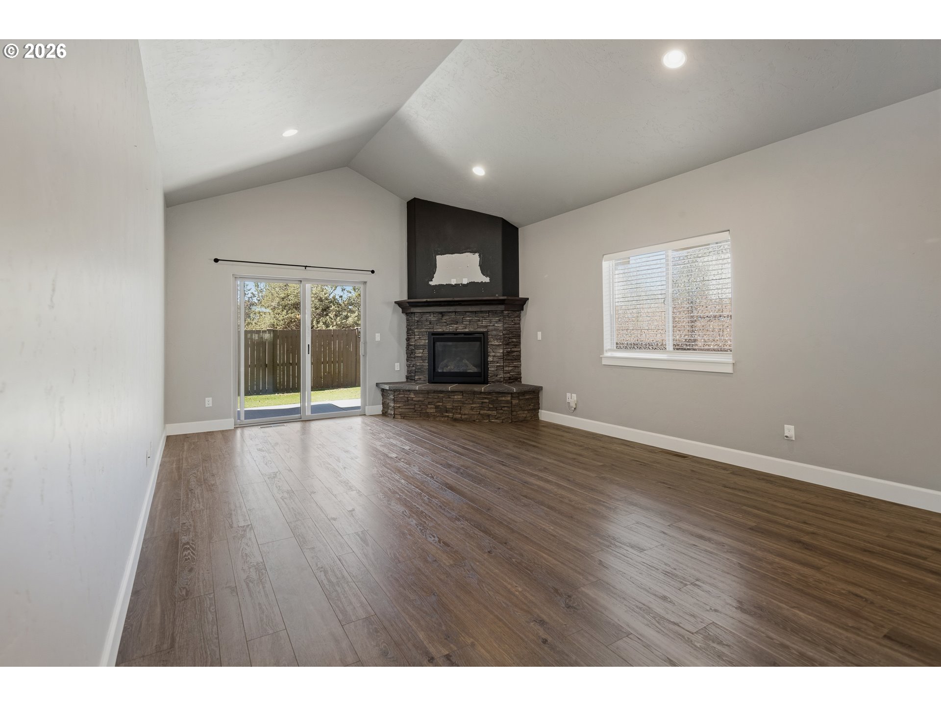 2967 Ne Marea Dr Property Photo 8