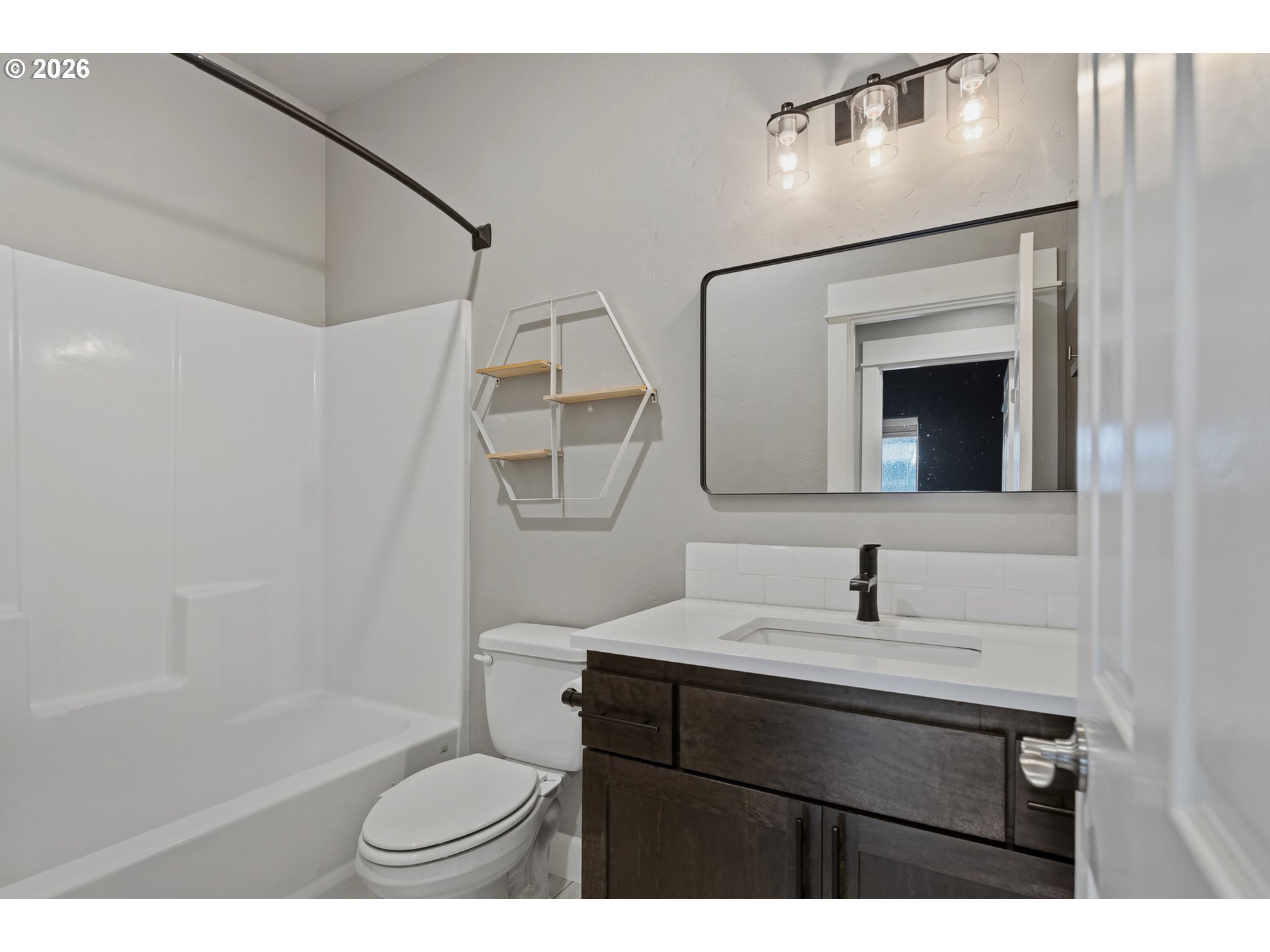 2967 Ne Marea Dr Property Photo 16