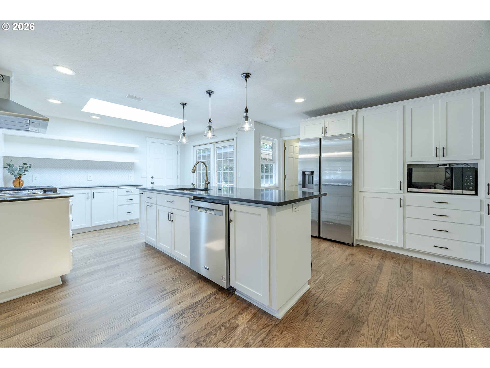 1865 Tabor St Property Photo 11
