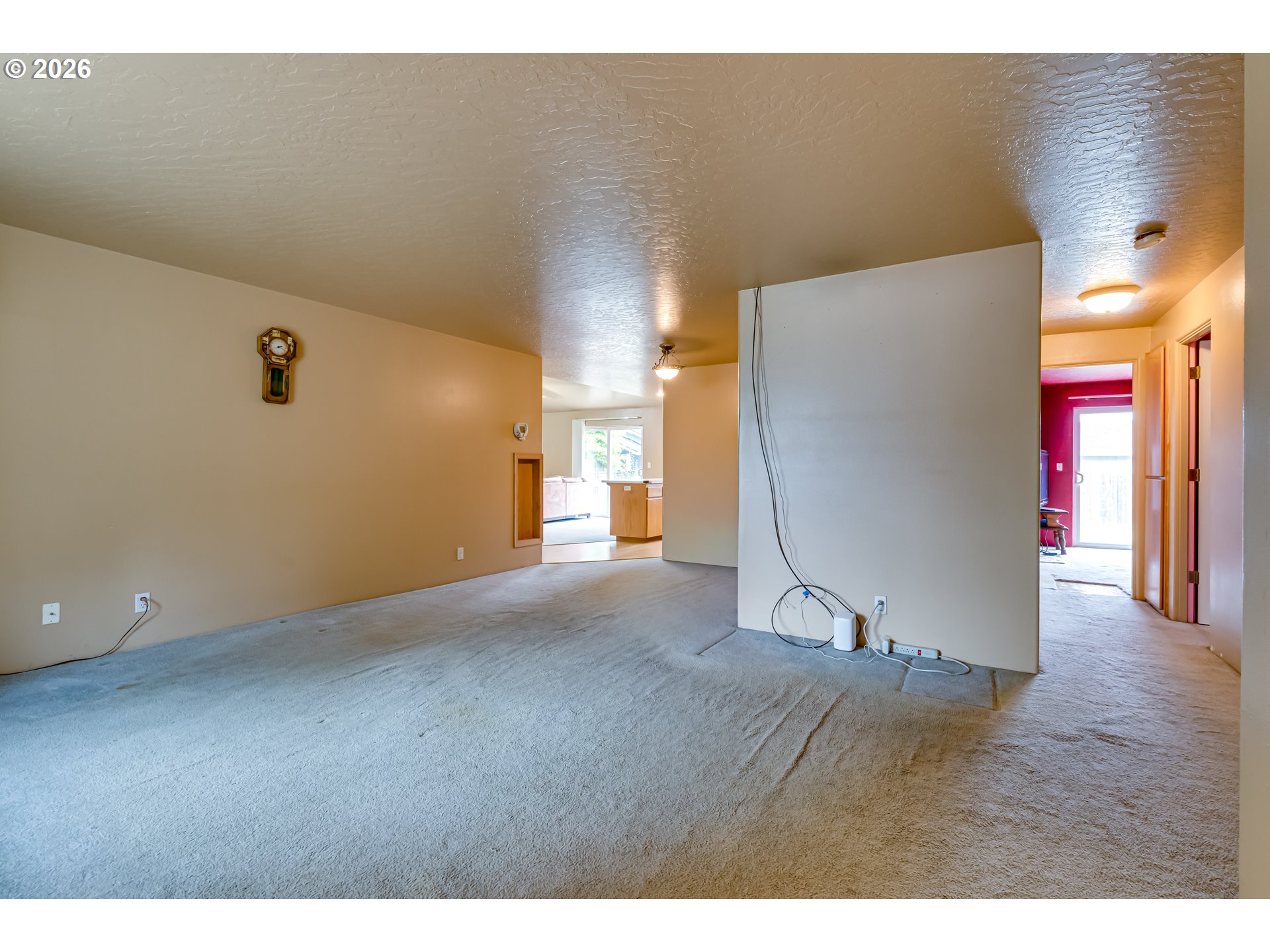 5255 Donohoe Ave Property Photo 4