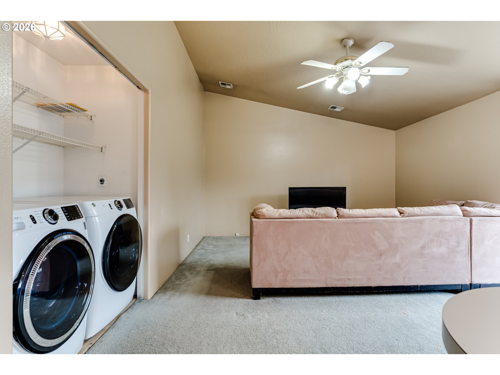 5255 Donohoe Ave Property Photo 12