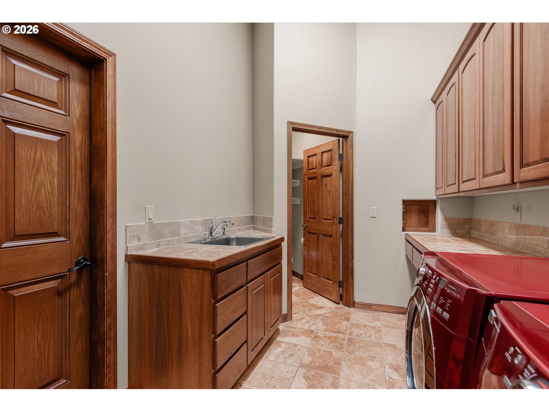 3850 Indiana Ave Property Photo 16