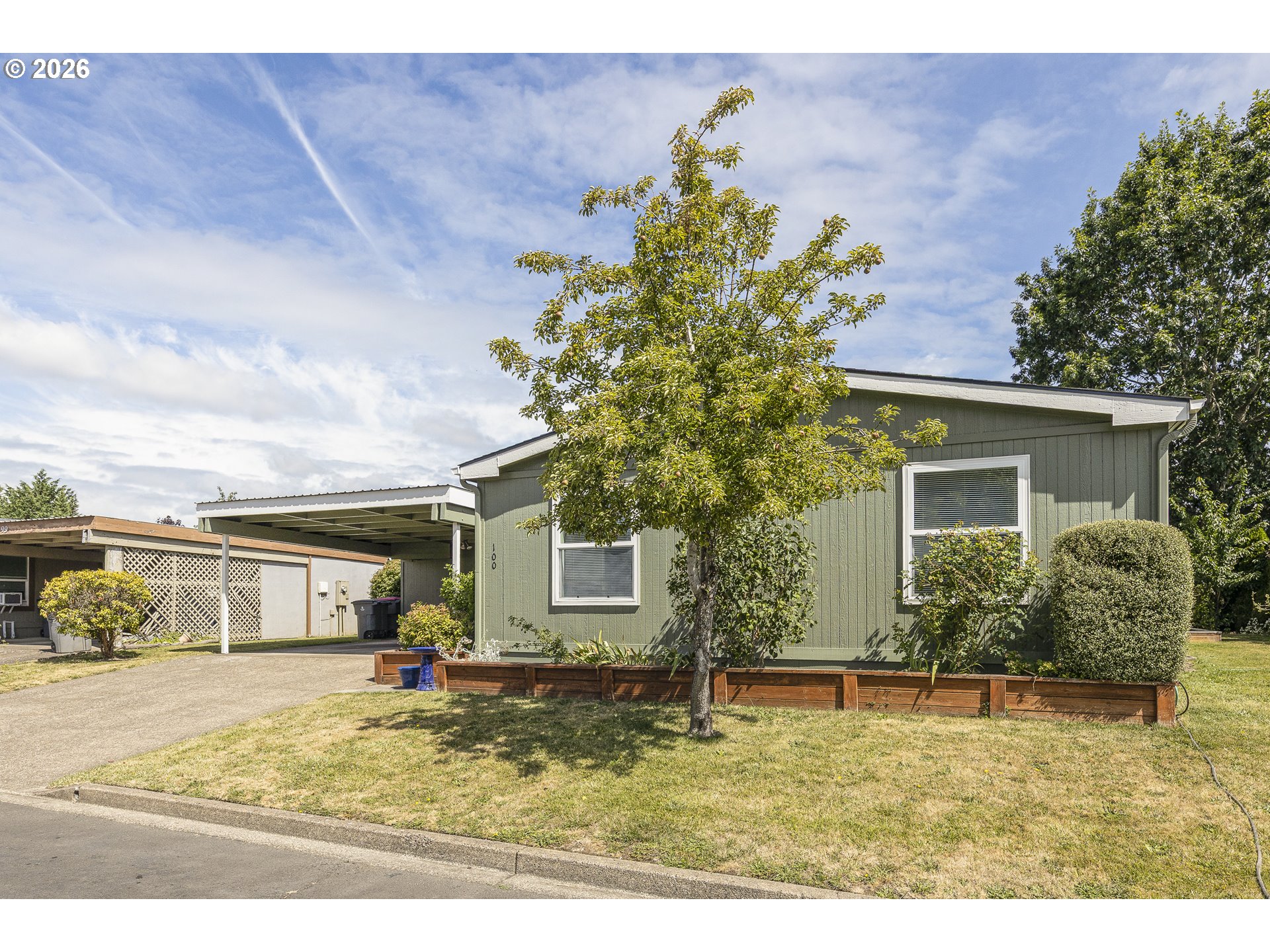 1145 SW CYPRESS ST 100 Property Photo 1