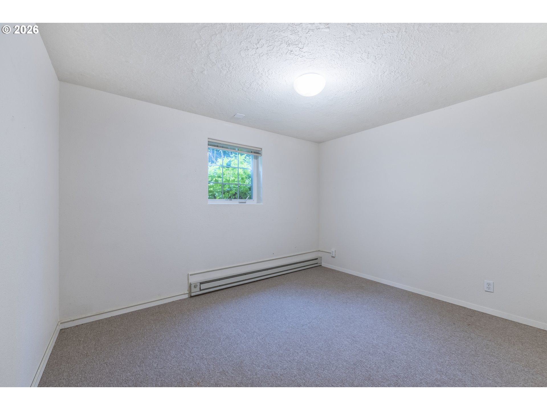 647 Pacific View Dr Property Photo 34