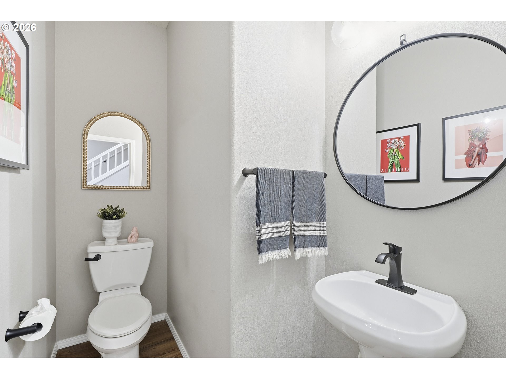 20275 Hoodview Ave Property Photo 14